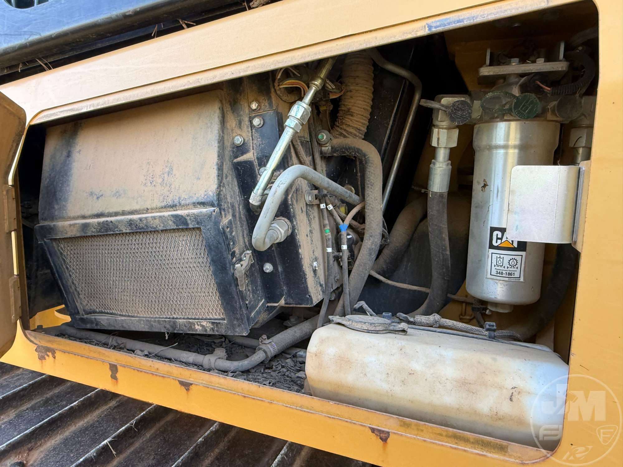 2014 Caterpillar D3K2 LGP