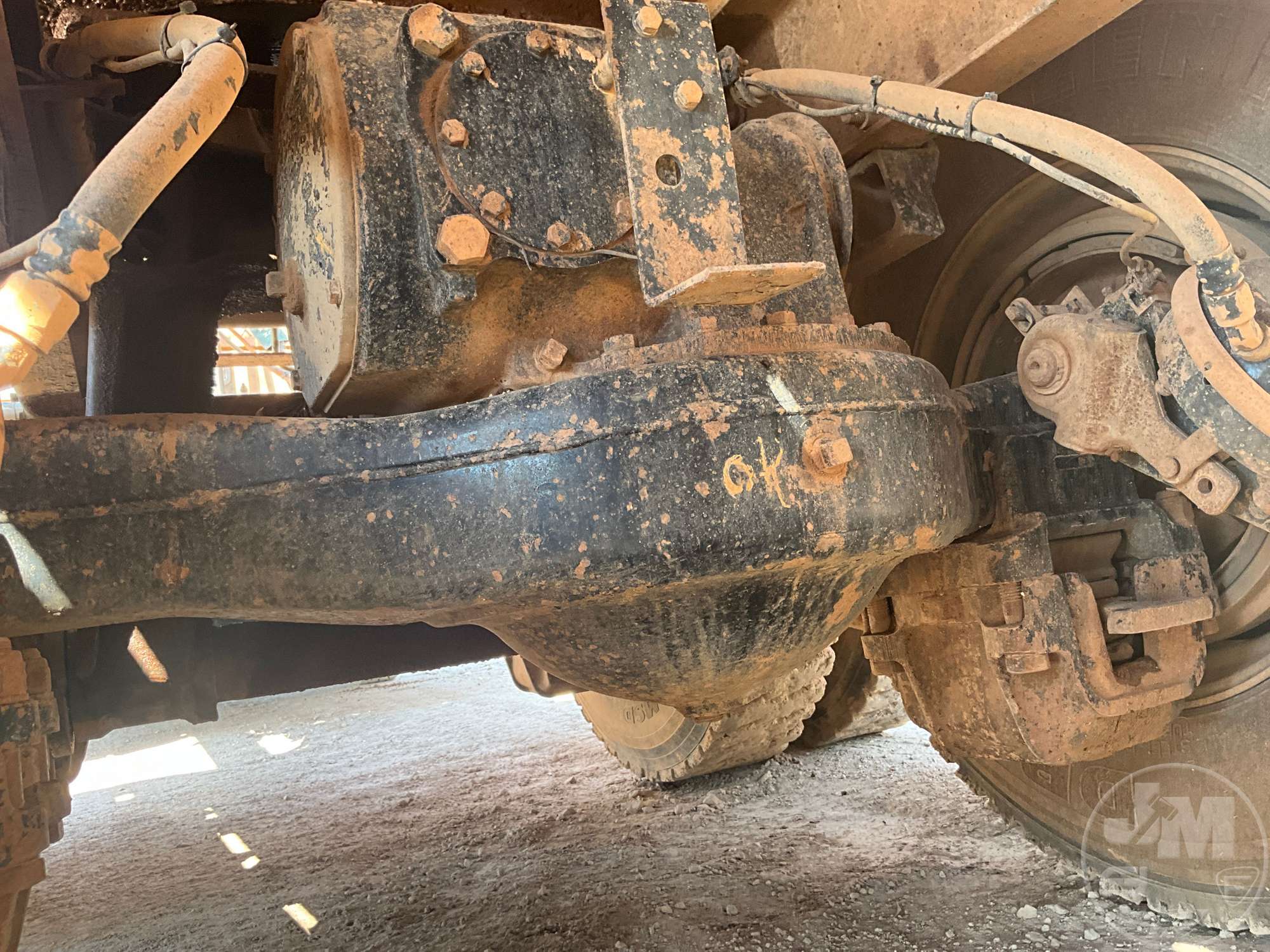 2004 Mack CH613