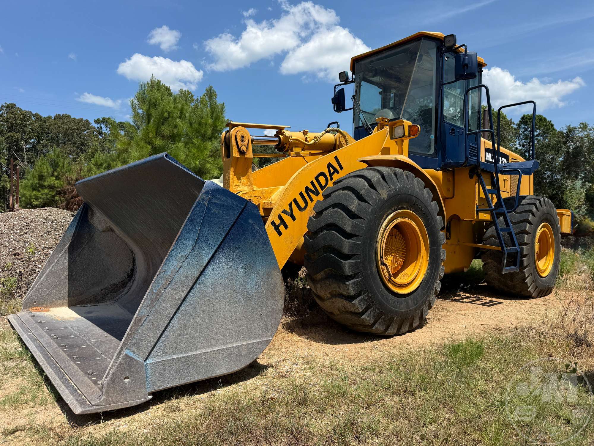 Photo of Hyundai HL760-7A