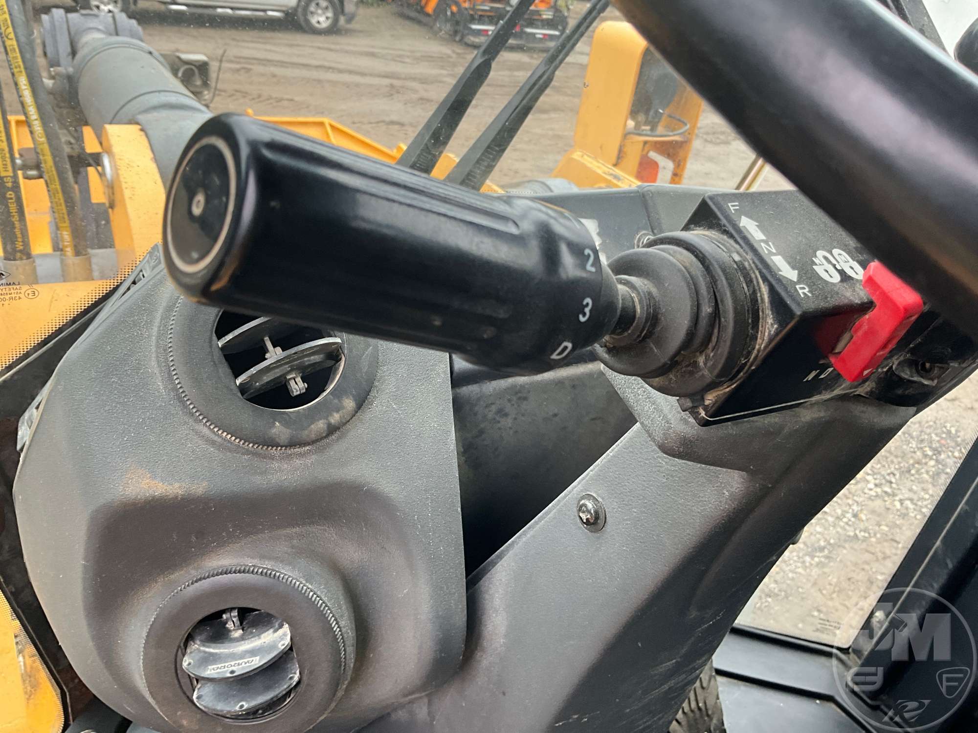 2012 John Deere 744K