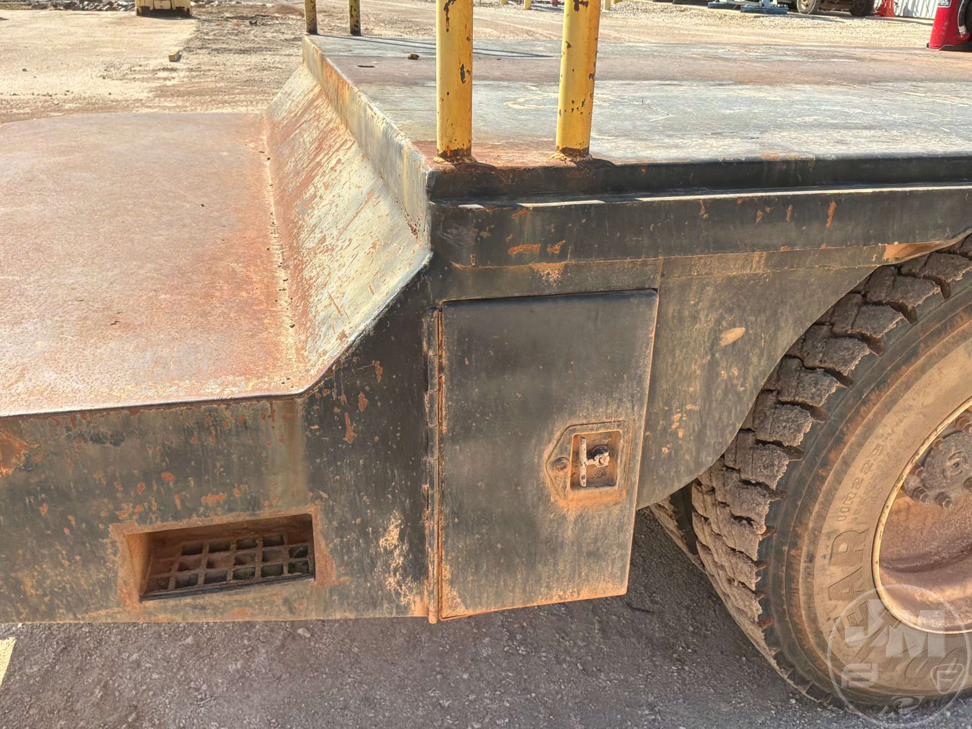 2002 Ford F750