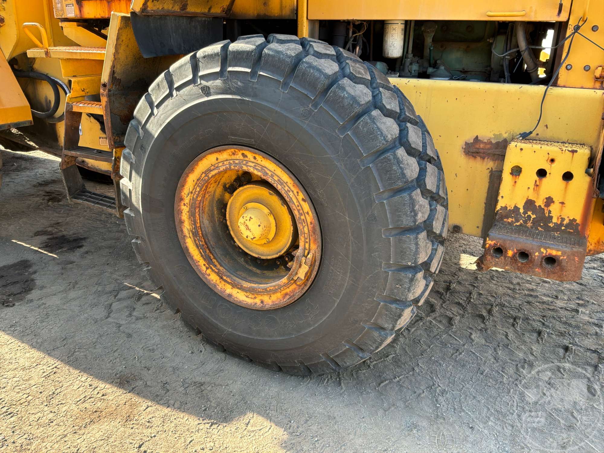 1999 Volvo L120C