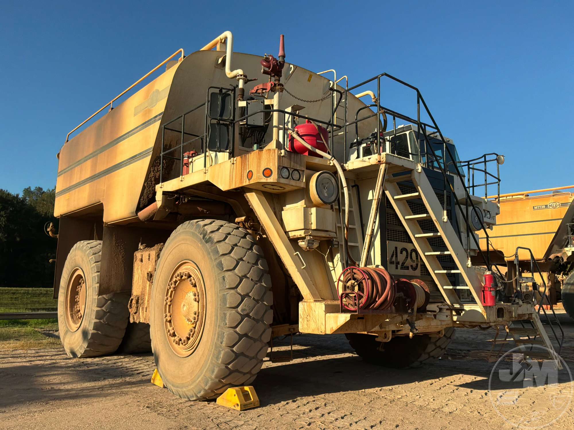 2000 Komatsu 530M RIGID FRAME