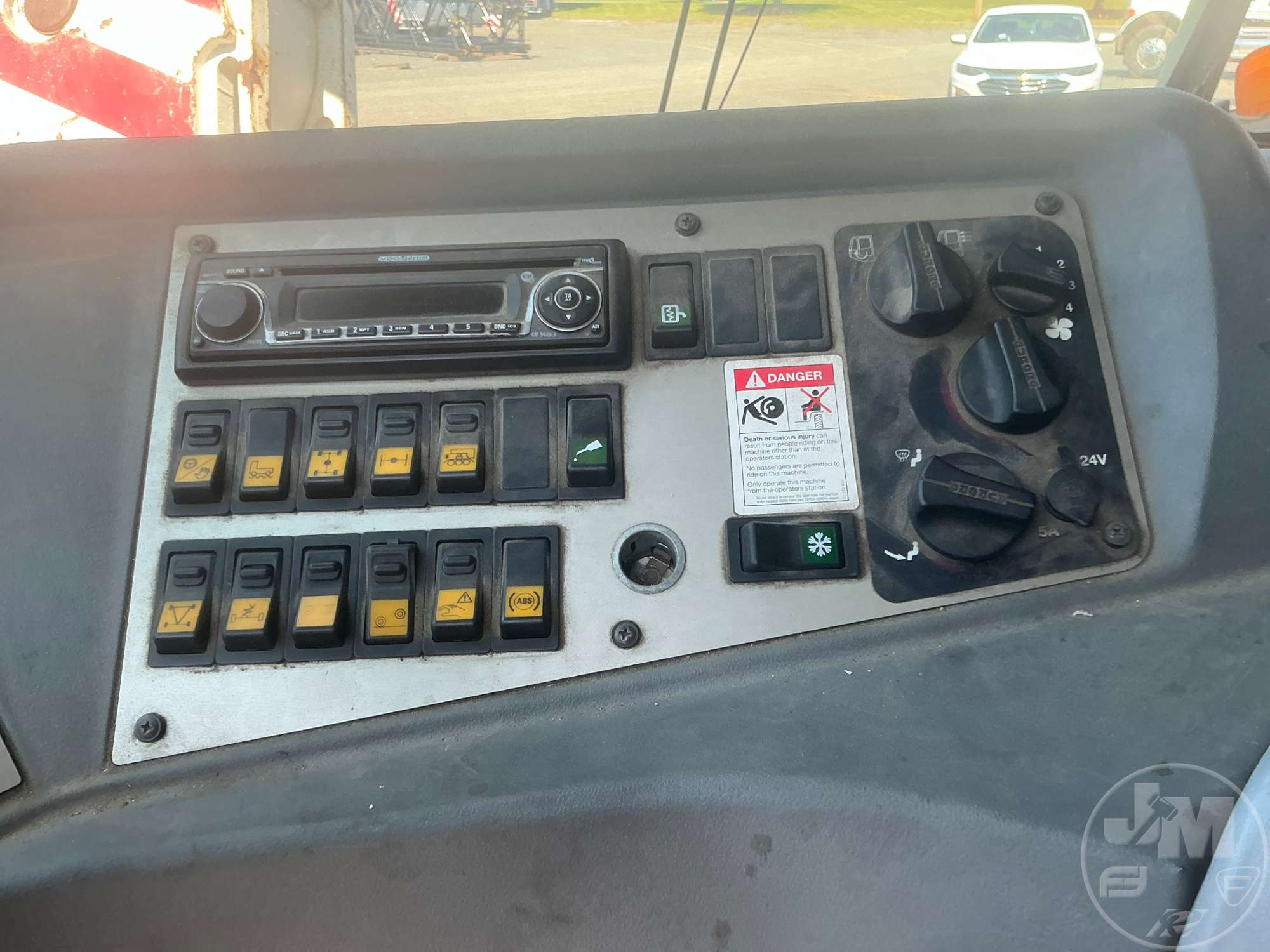 2008 Terex AC-140