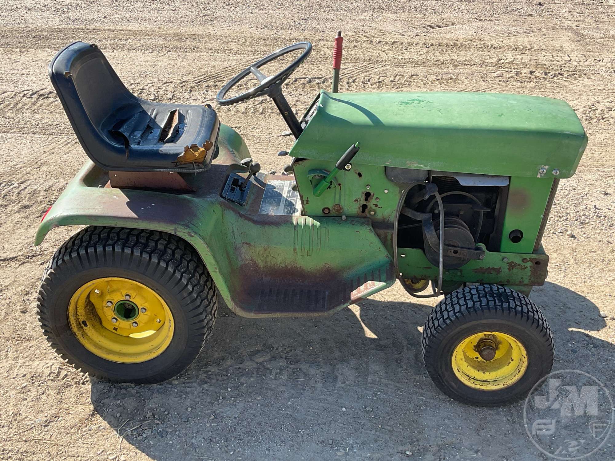 1973 John Deere 112