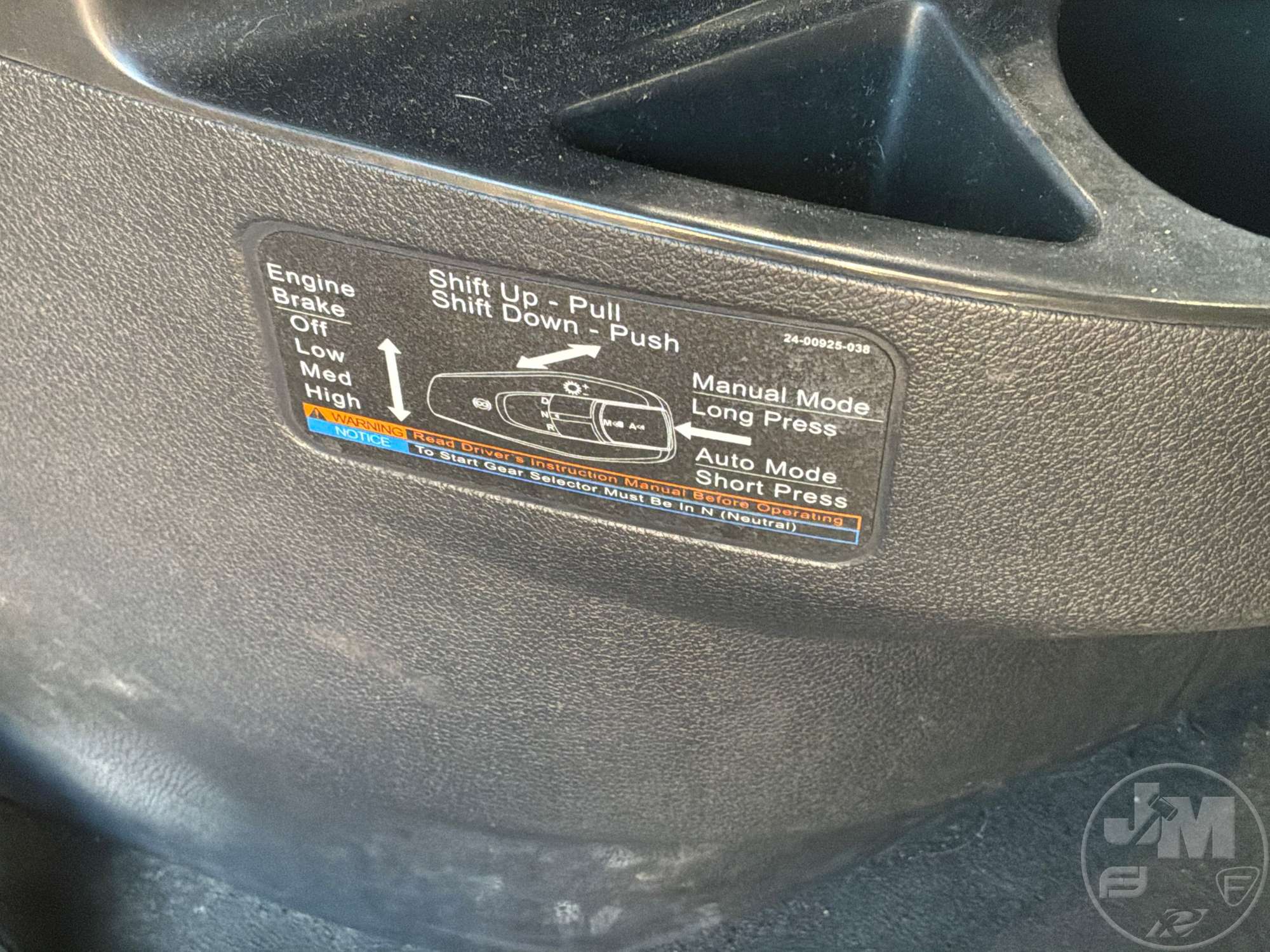 2020 Freightliner CASCADIA