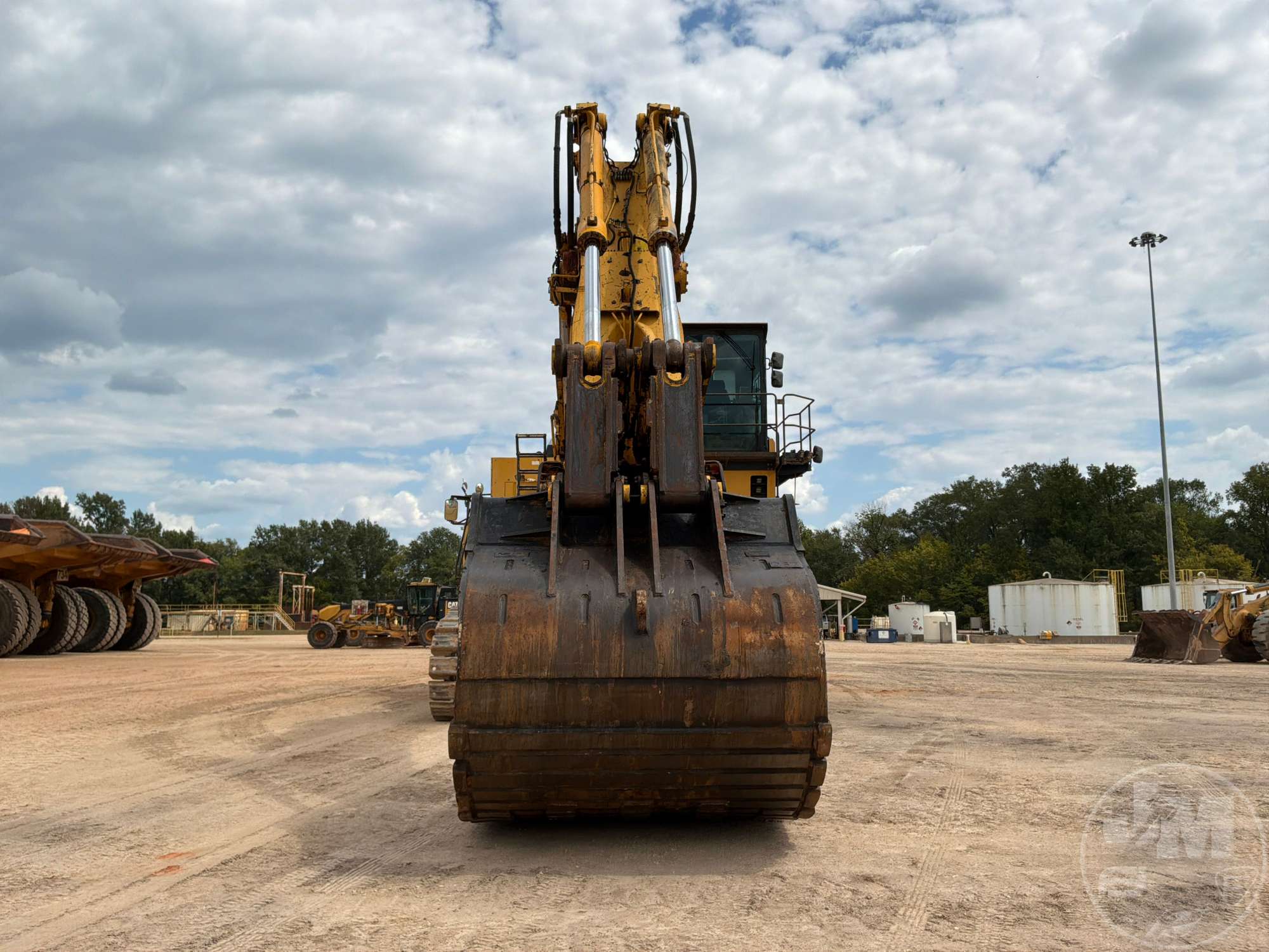 2007 Komatsu PC-2000