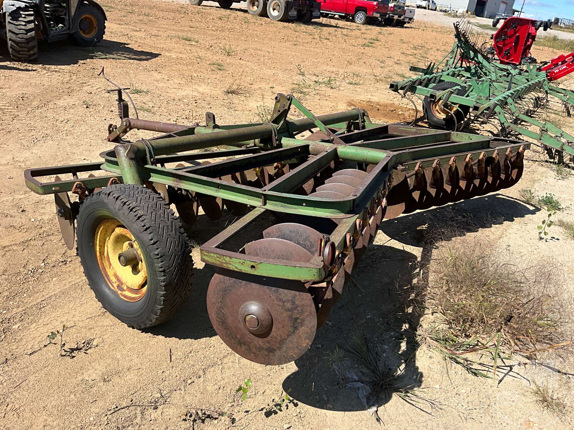 0 John Deere 12â€™ TANDEM OFFSET