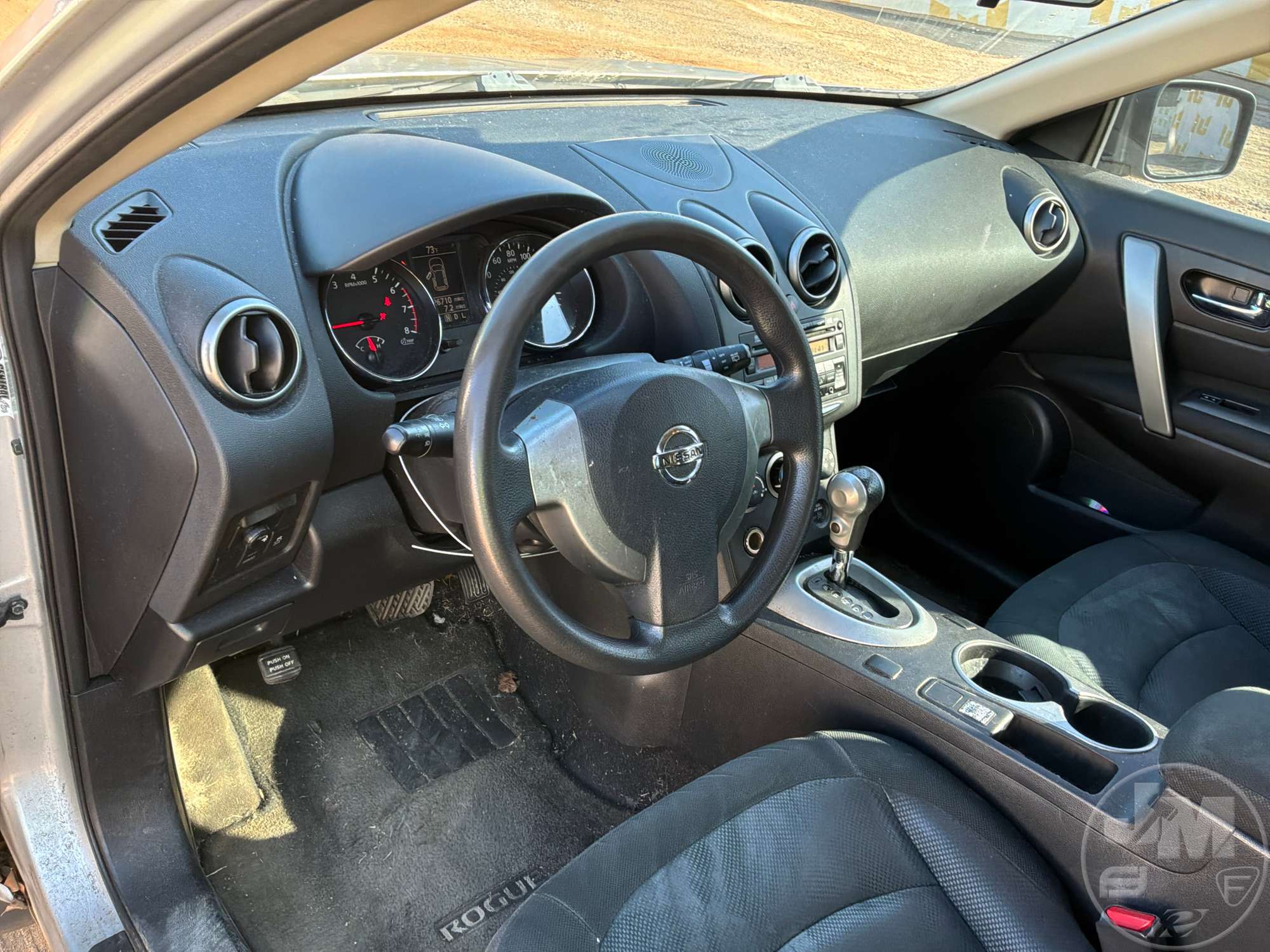 2014 Nissan ROGUE SELECT