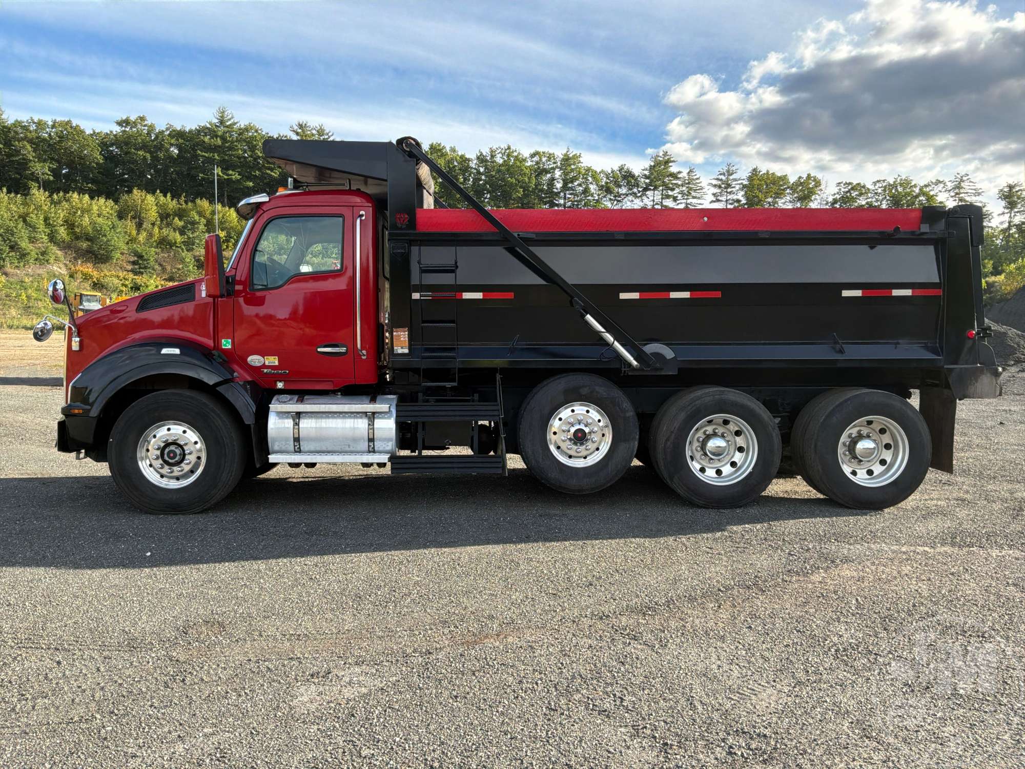 2016 Kenworth T880