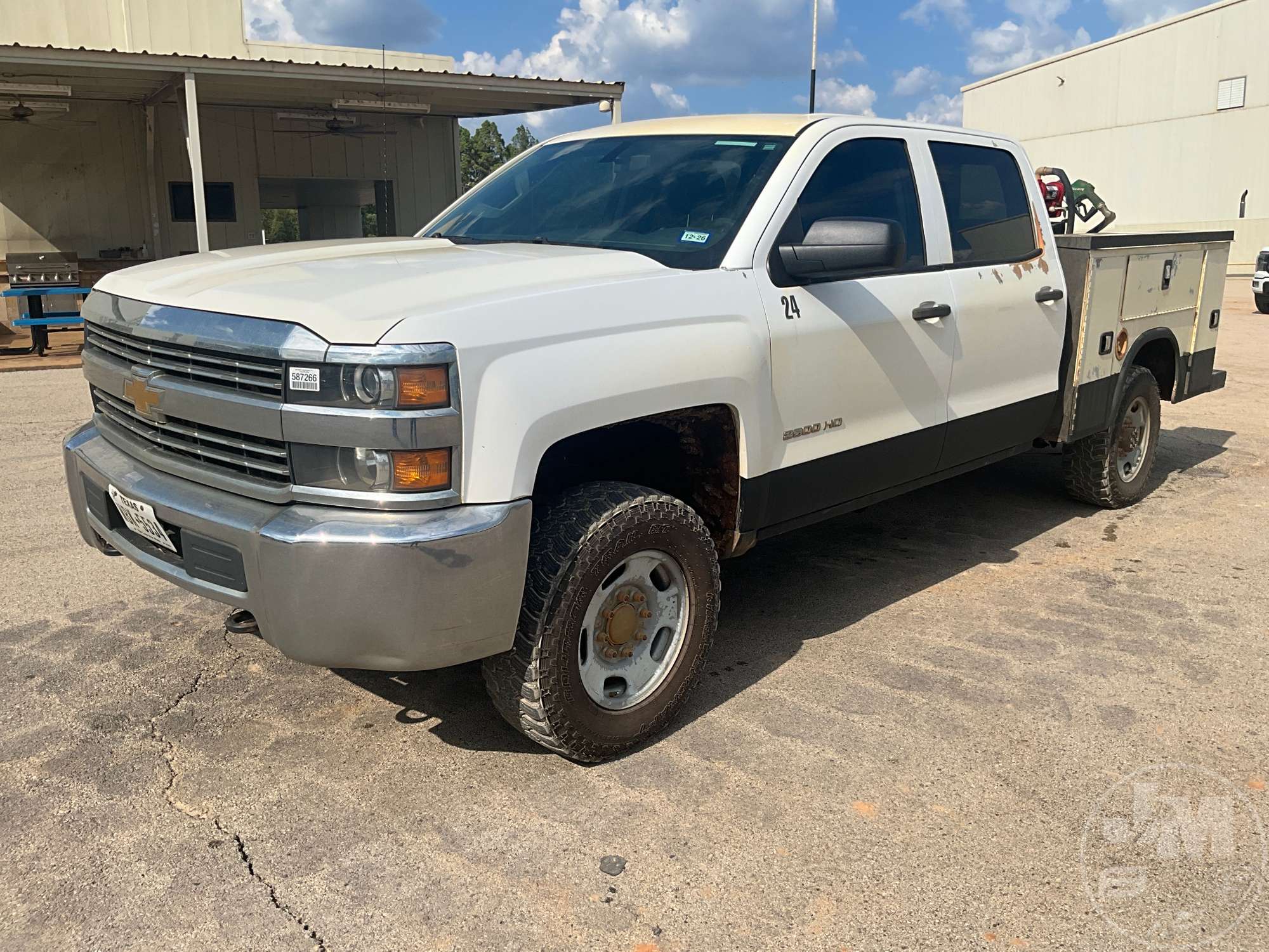 Photo of 2015 Chevrolet 2500 HD
