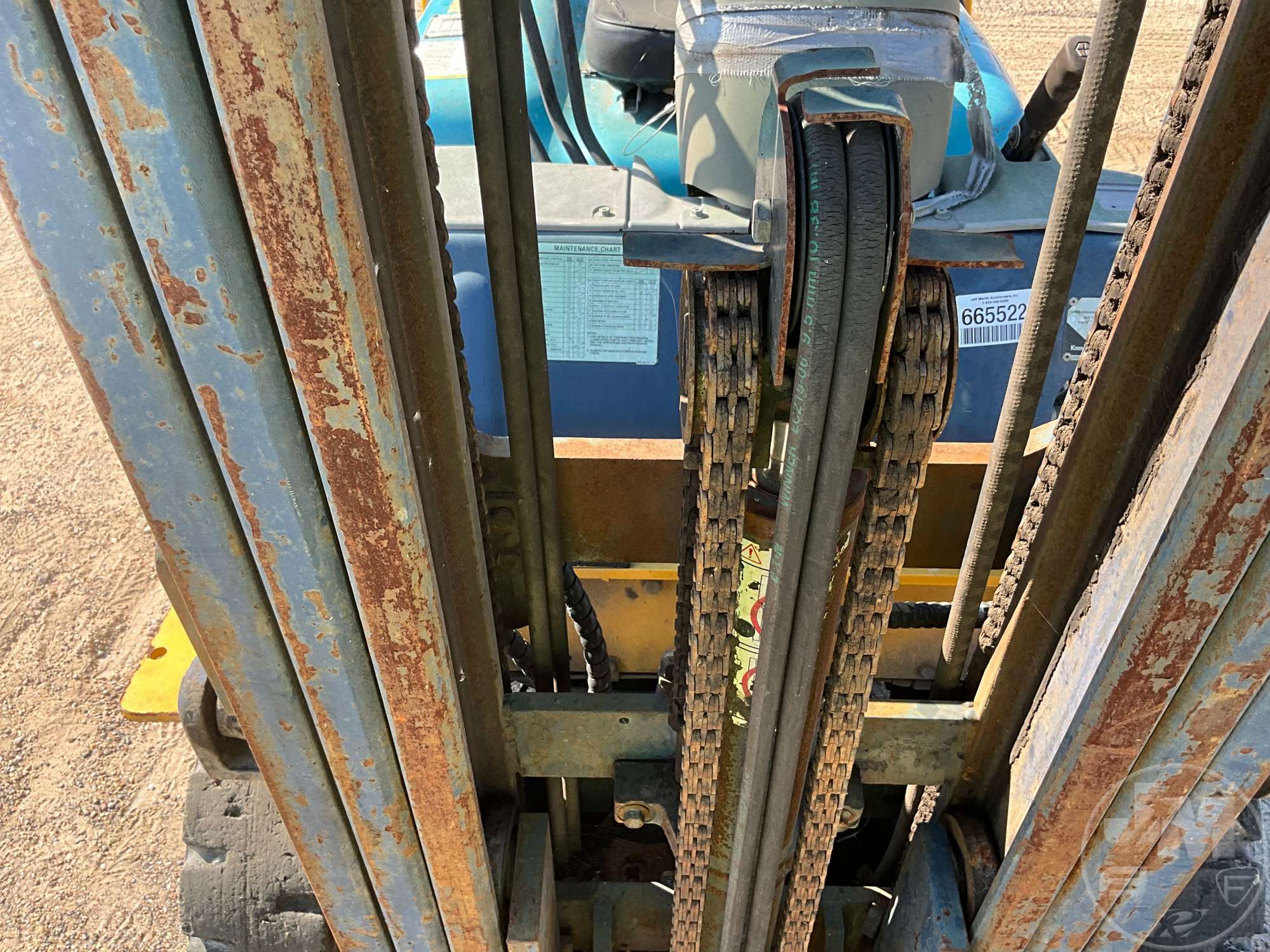 0 Komatsu FG25T-12