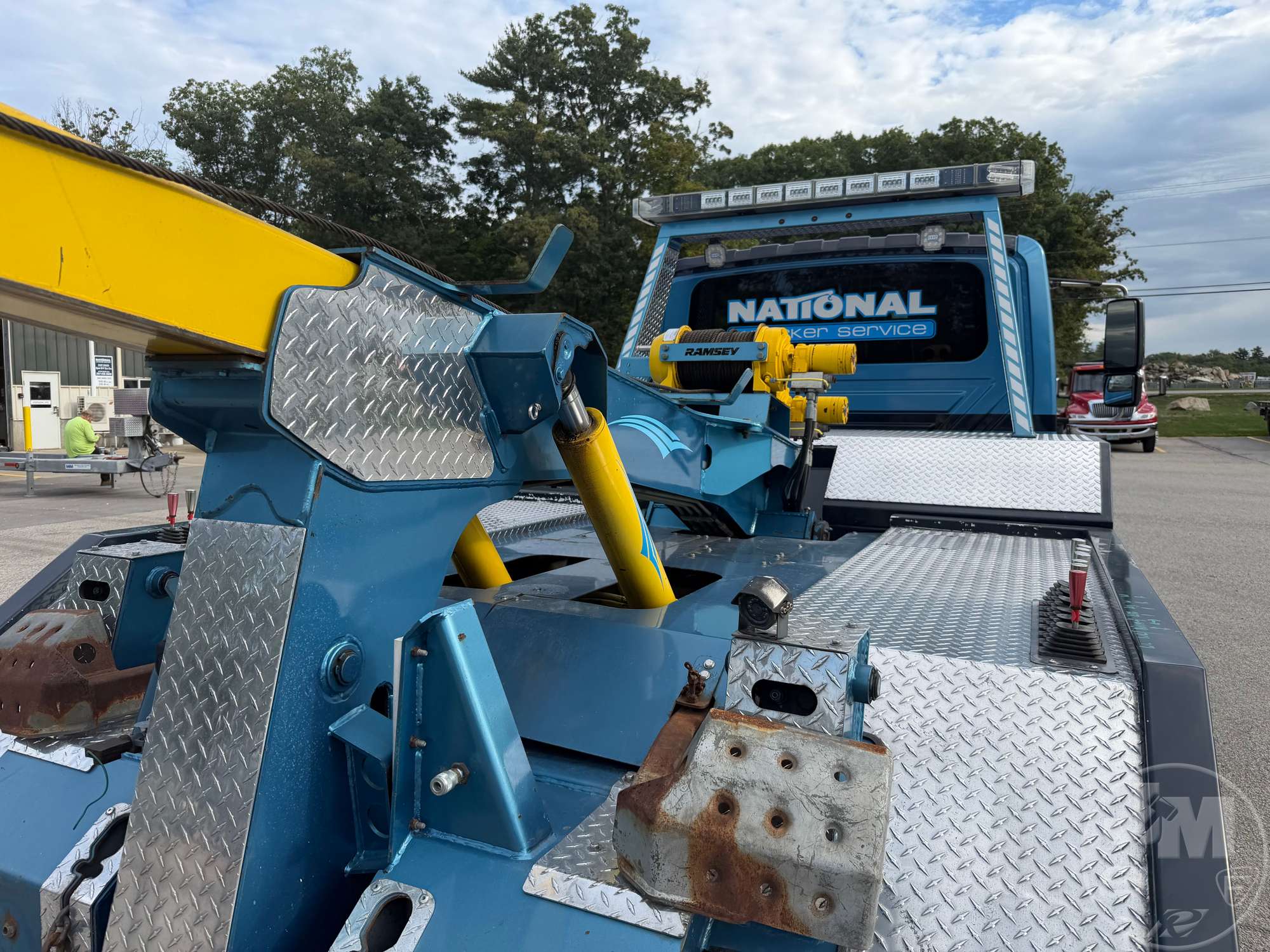 0 International 4400 SBA 4X2