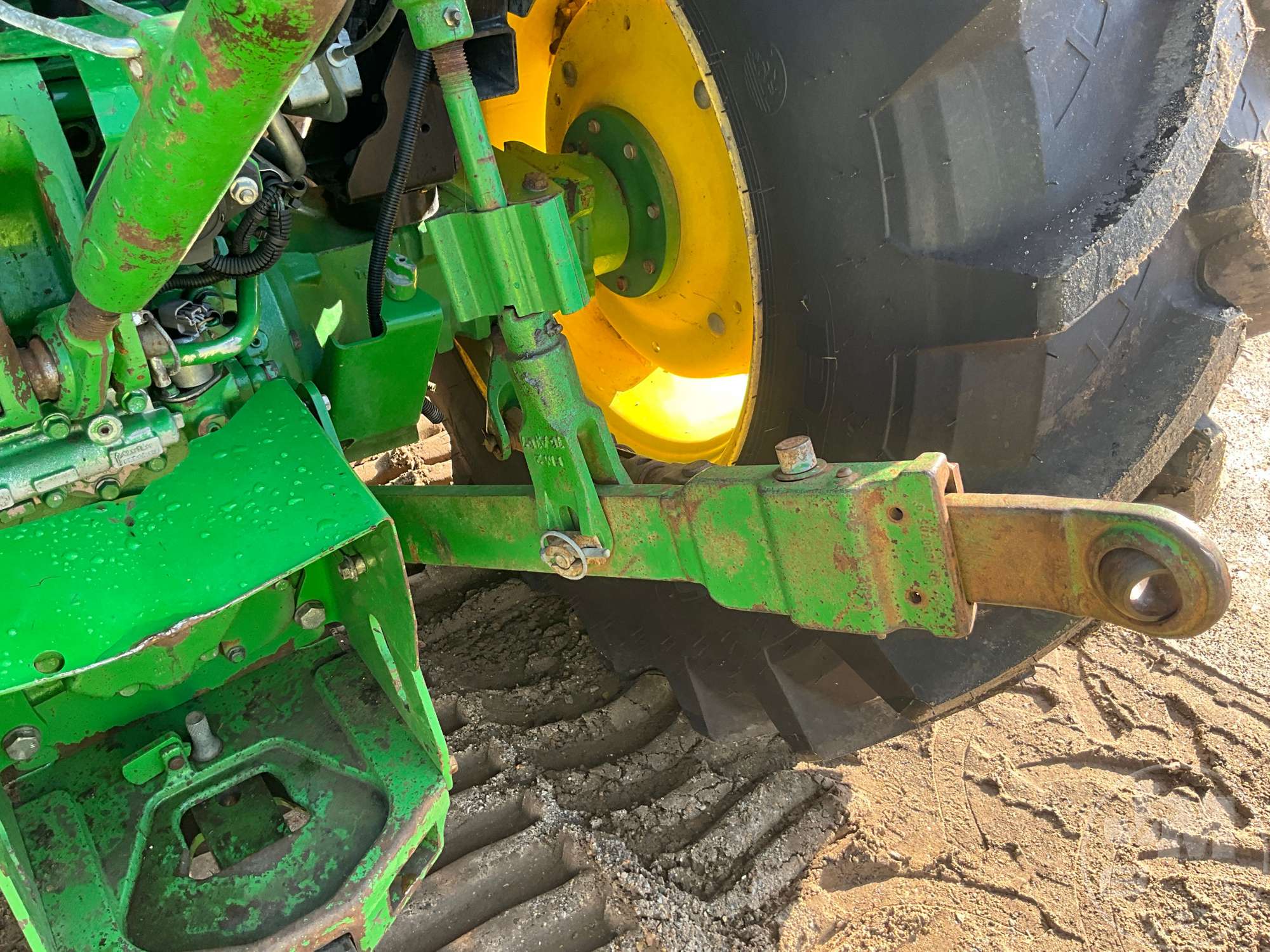 0 John Deere 5100E