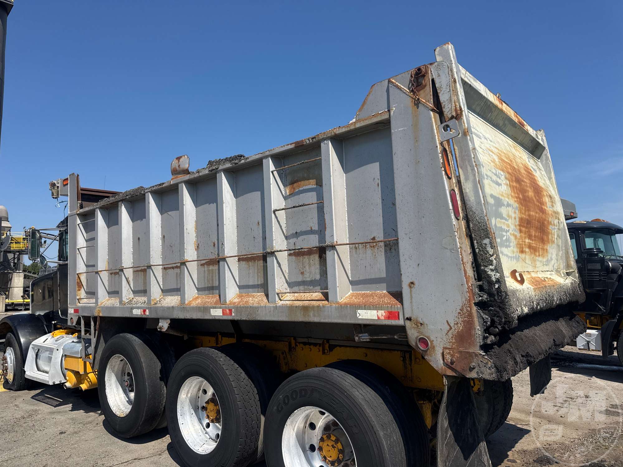 1996 Peterbilt 357