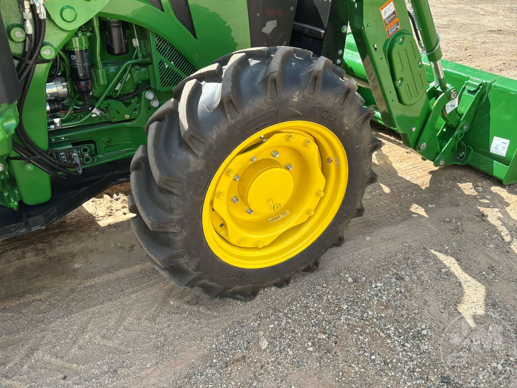 2025 John Deere 5120M