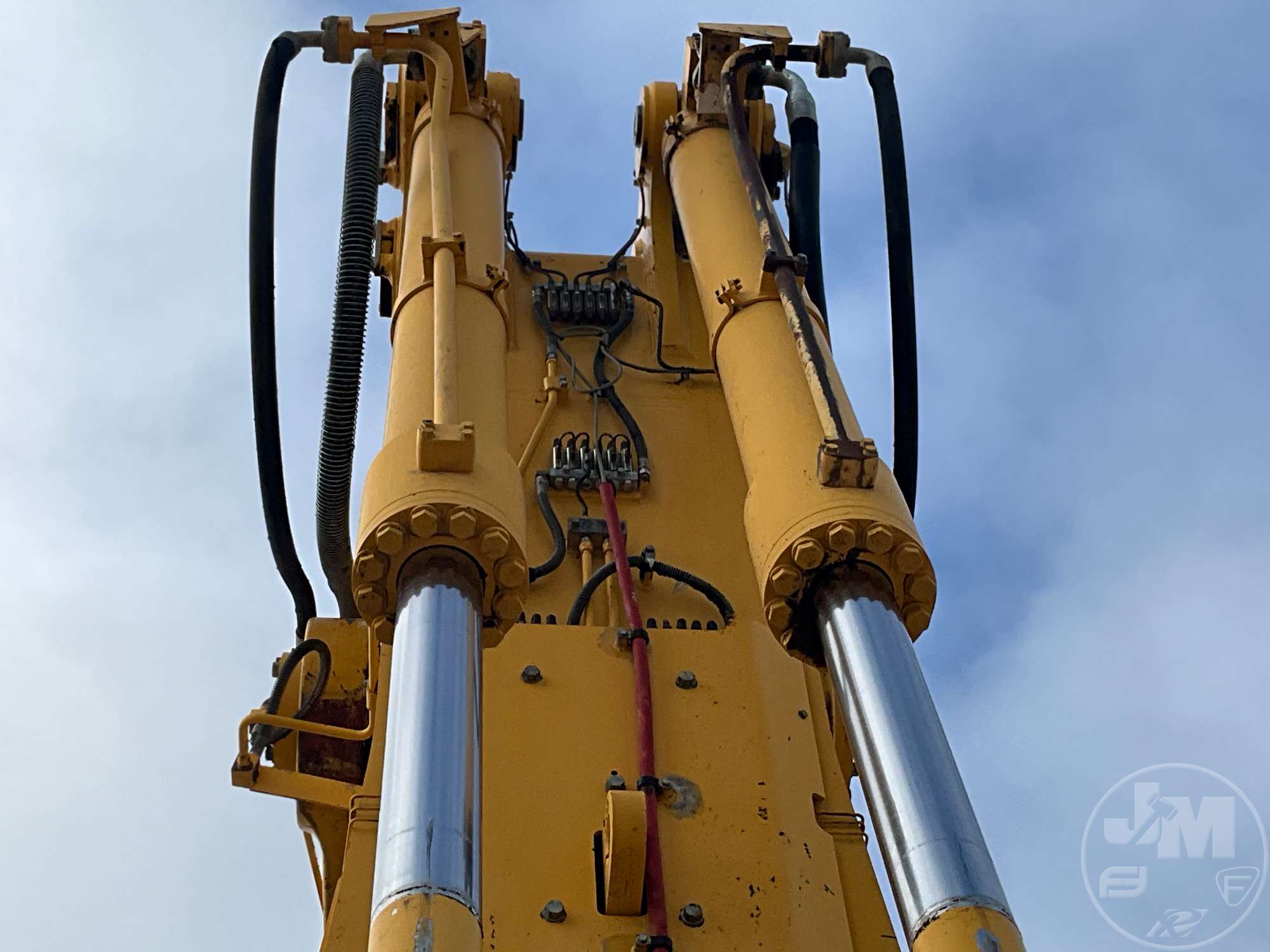2019 Komatsu PC2000-11