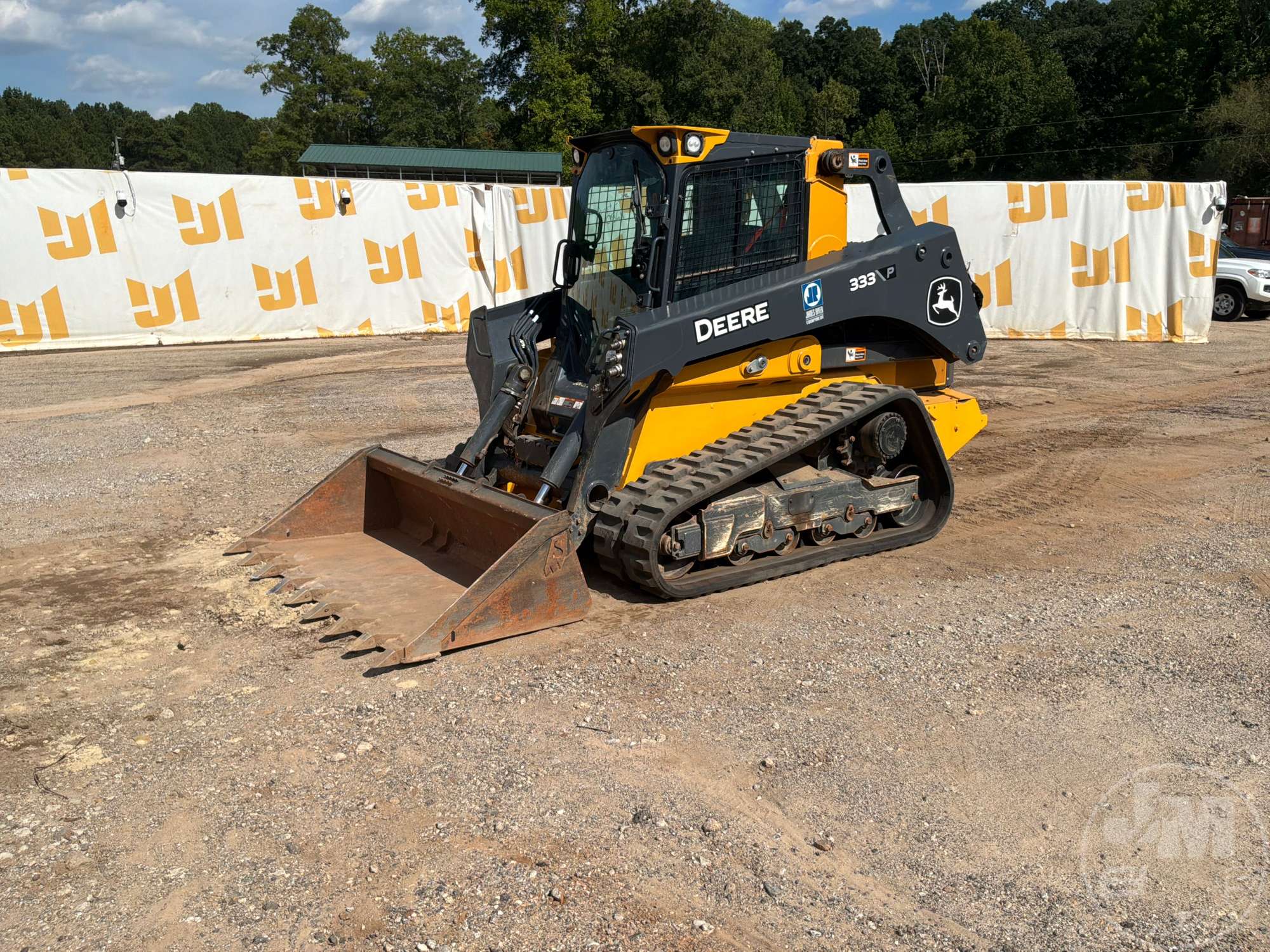 Photo of 2024 John Deere 333P