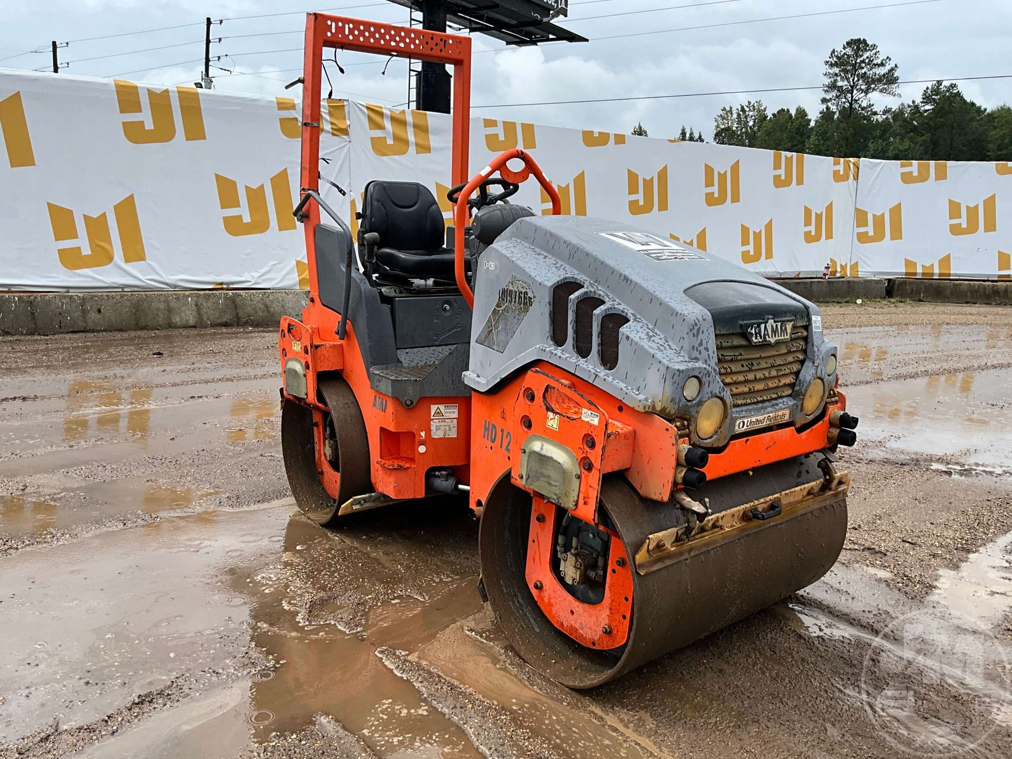 2013 Hamm HD 12 W