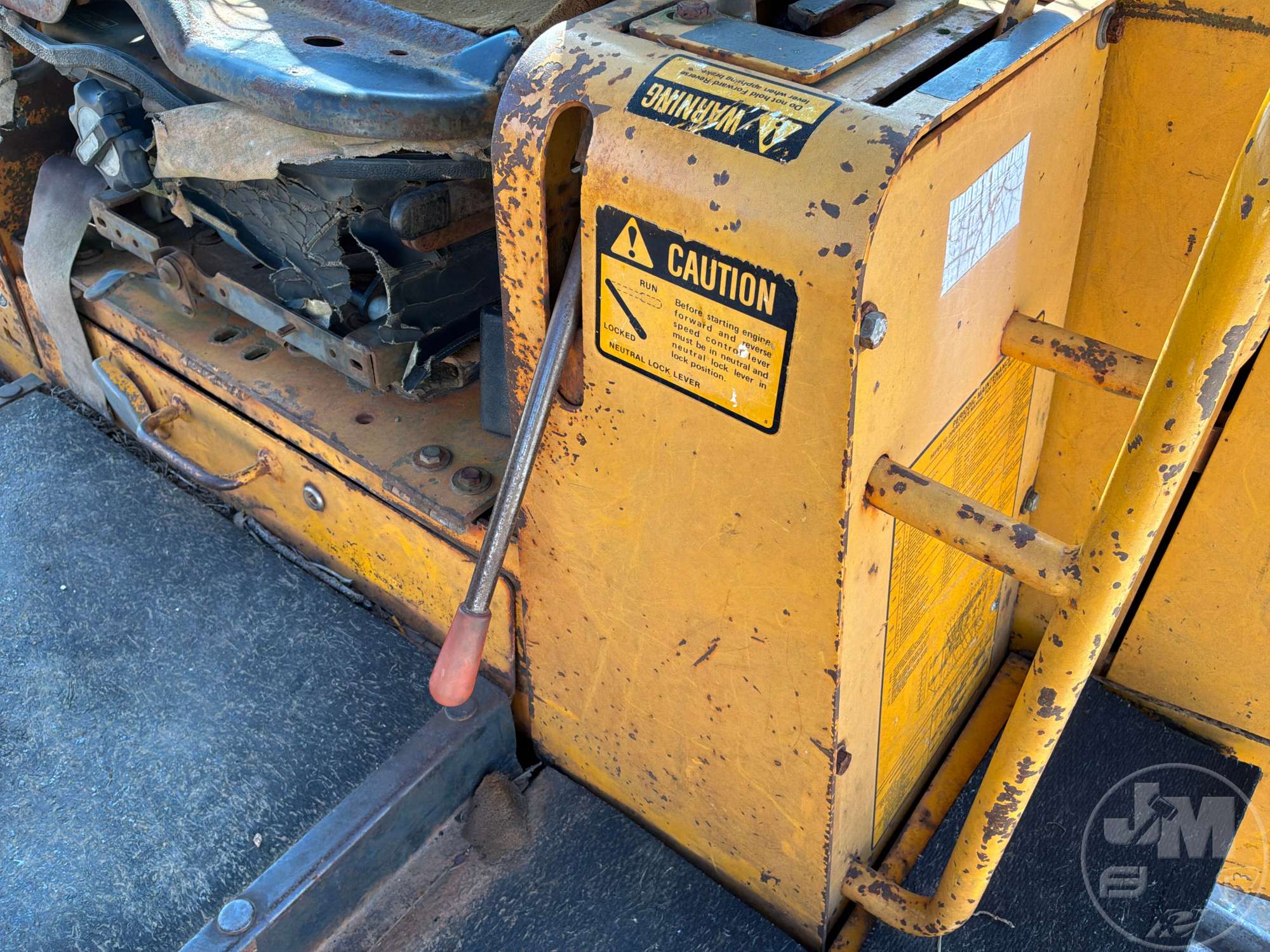 1988 John Deere 750 B