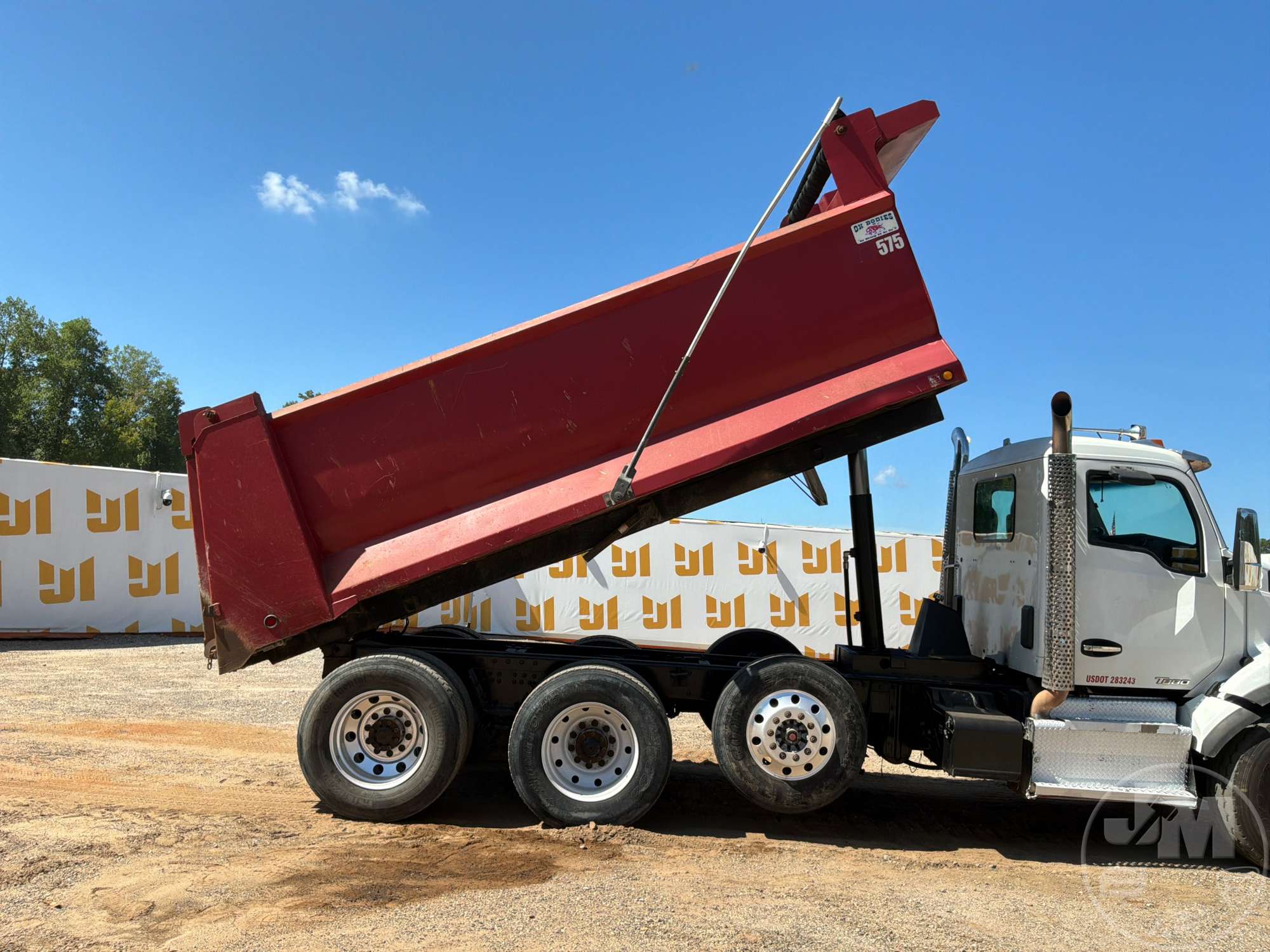 2017 Kenworth T880