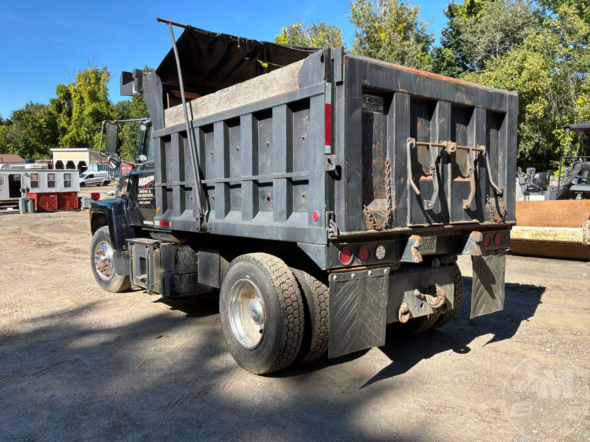 1993 Ford L9000