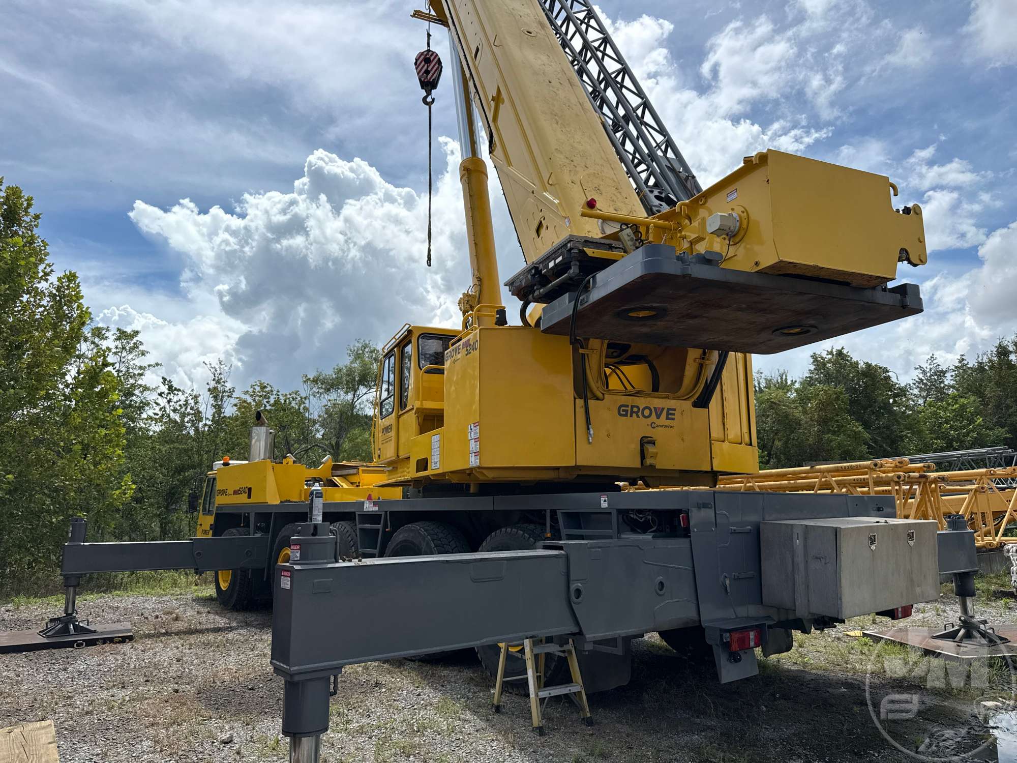 2001 Grove GMK5240