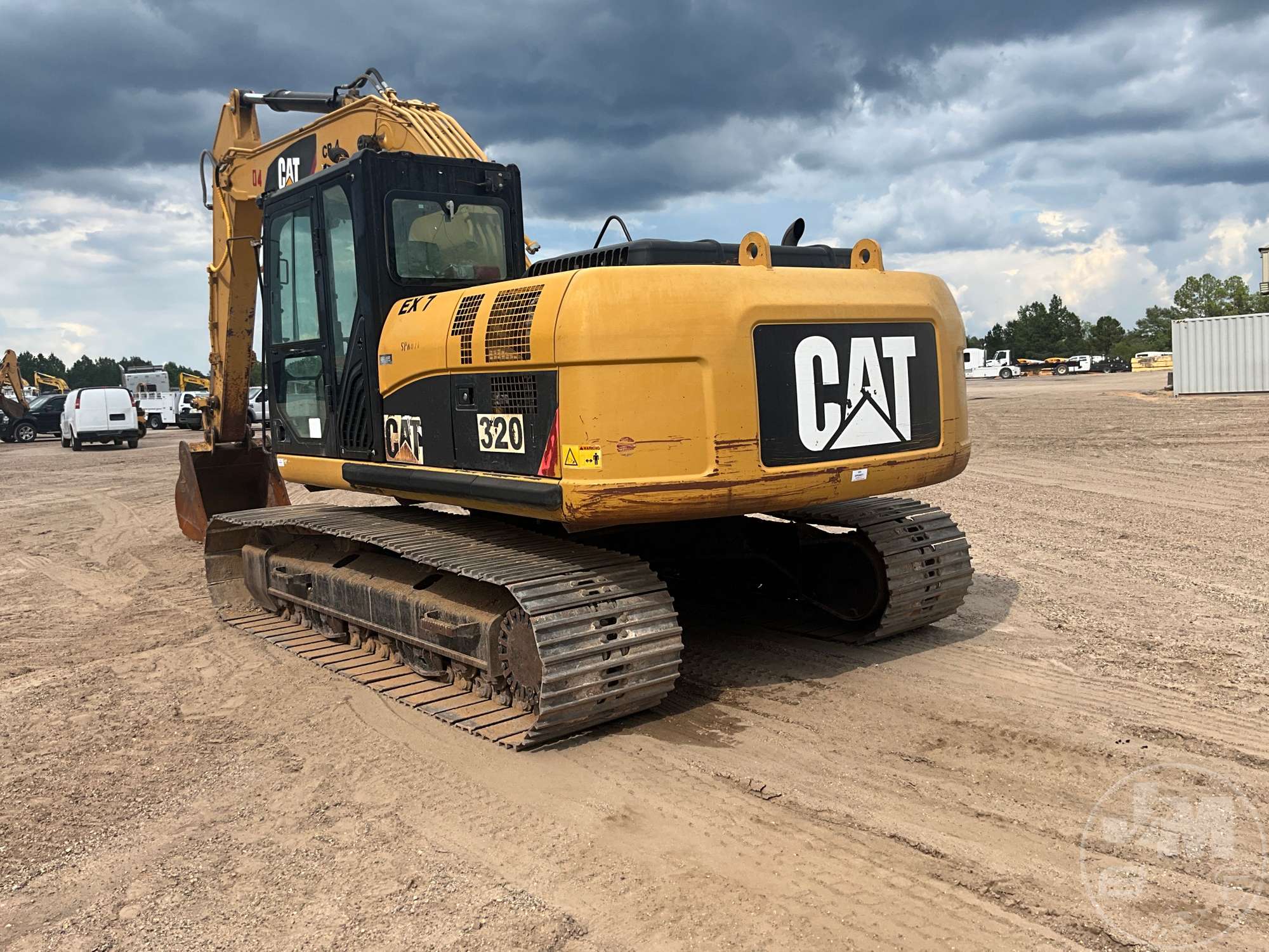 2011 Caterpillar 320DL