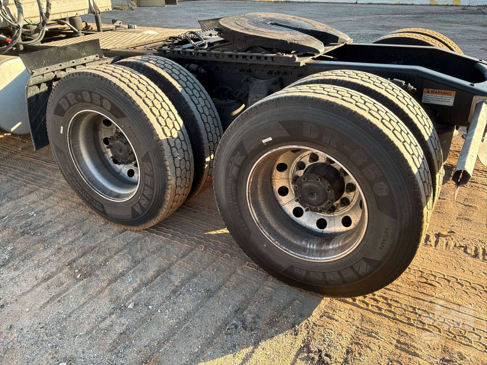 2020 Freightliner CASCADIA