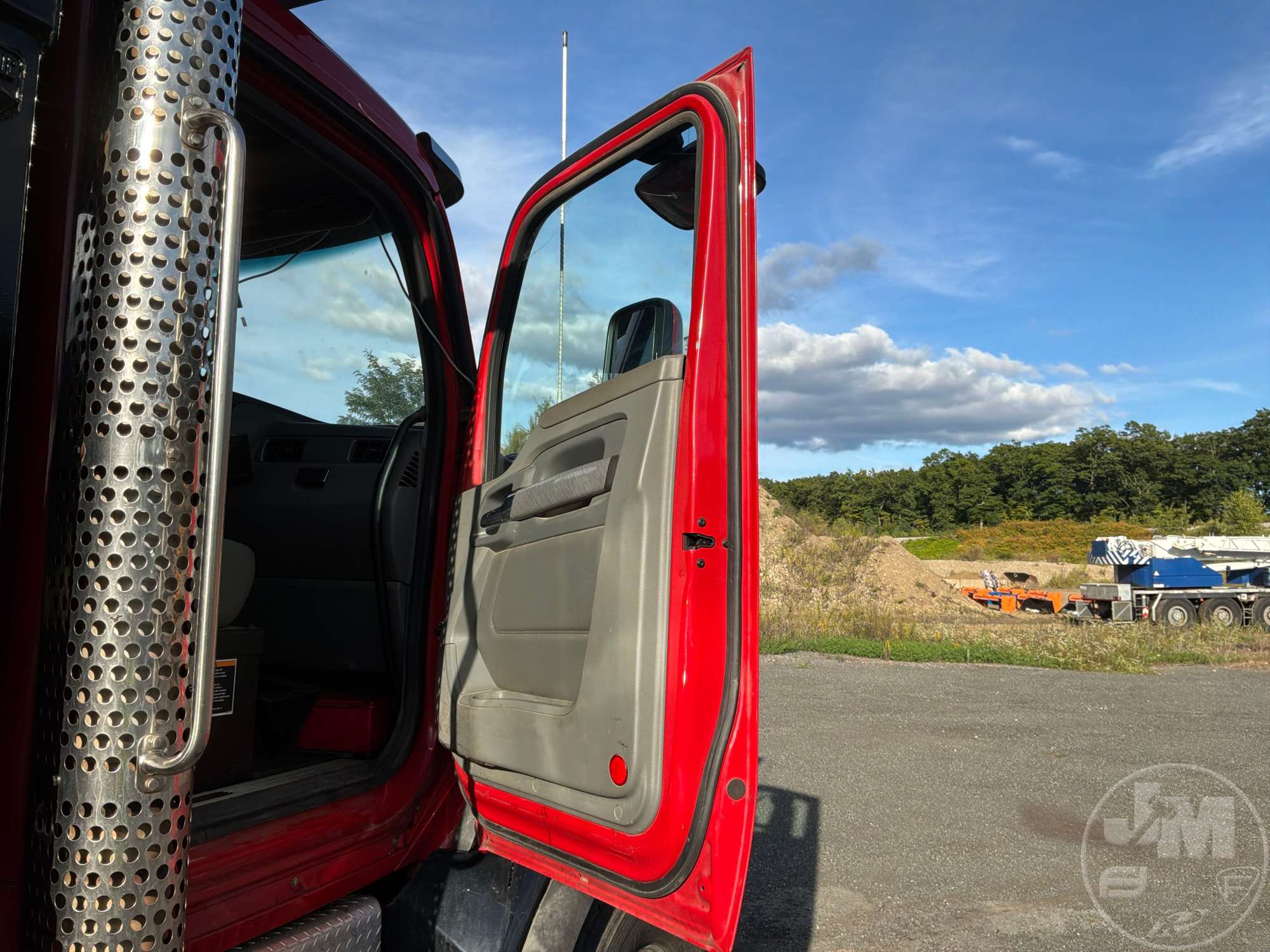 2016 Kenworth T880