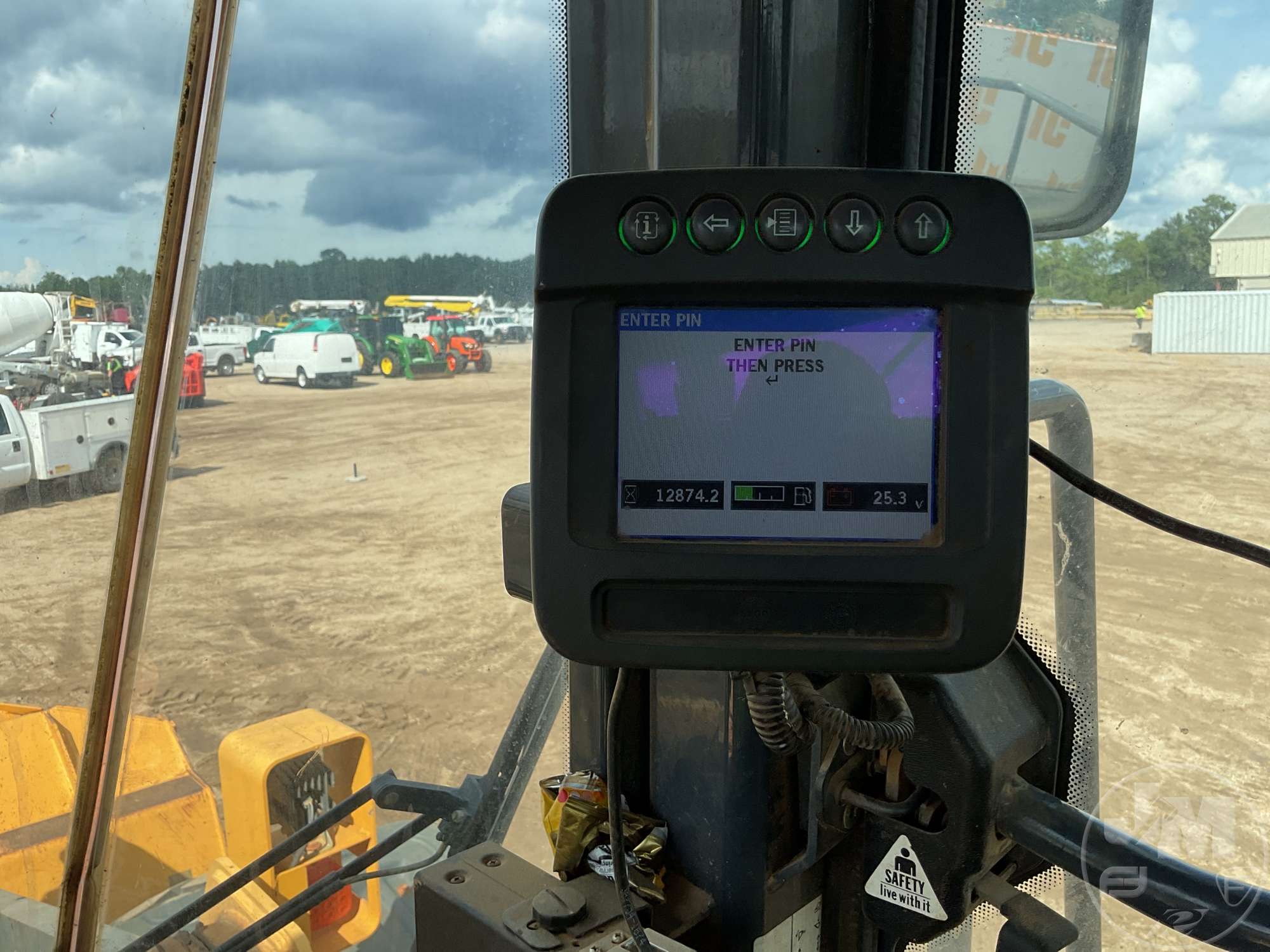 2017 John Deere 844K III