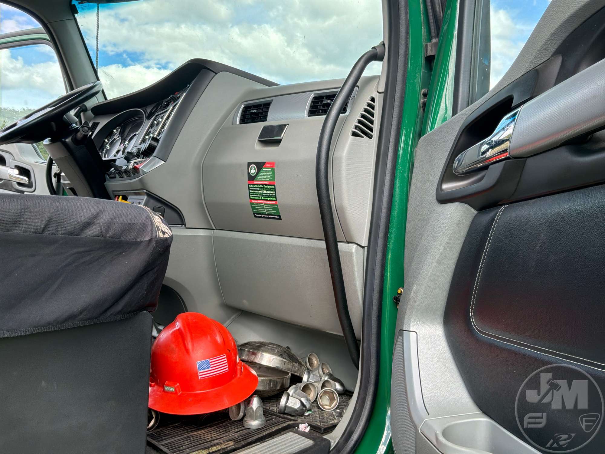 2020 Kenworth T880