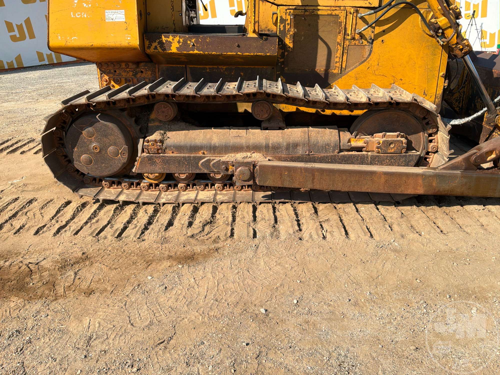 1988 John Deere 750 B