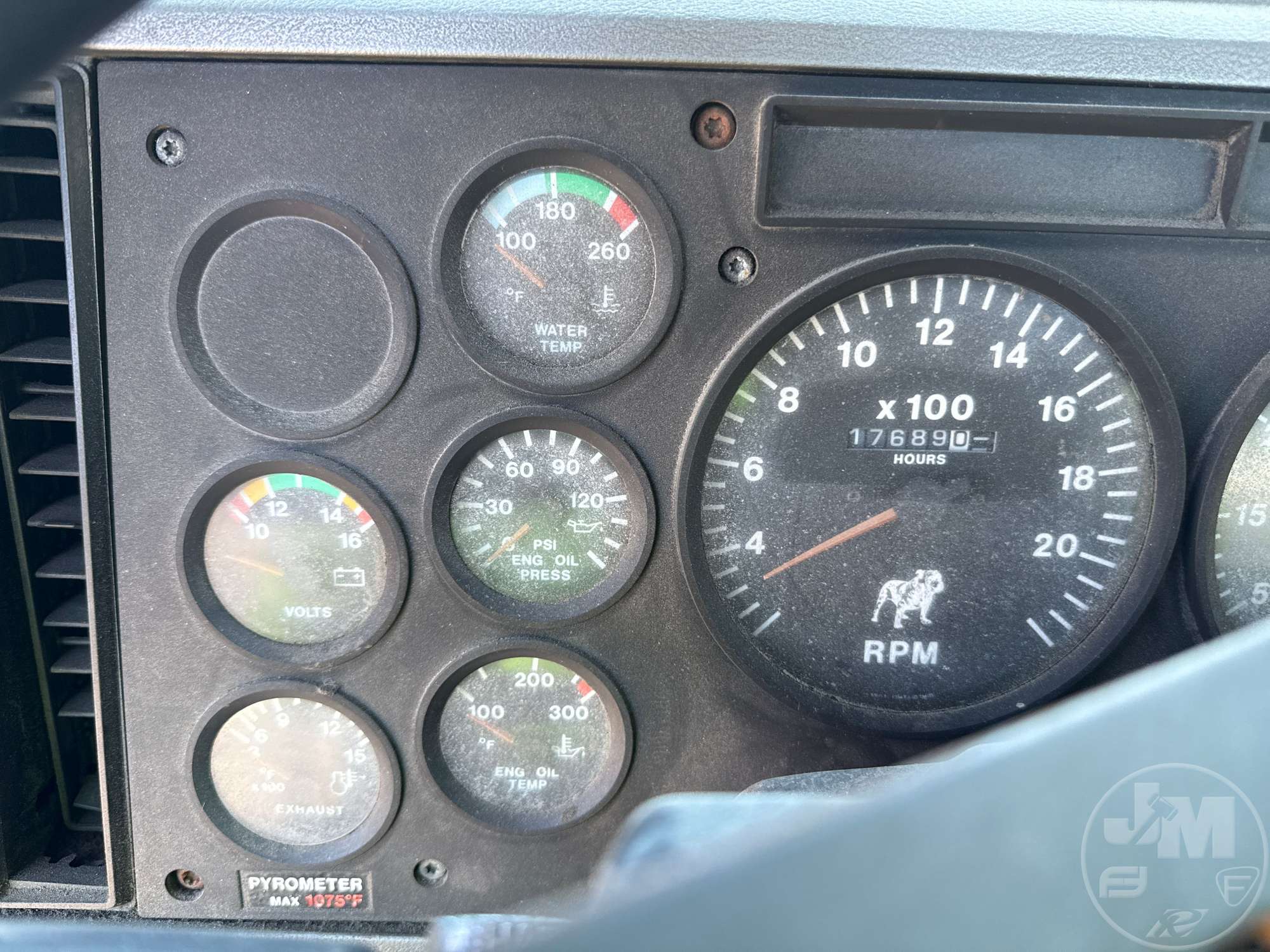 1994 Mack CH 613