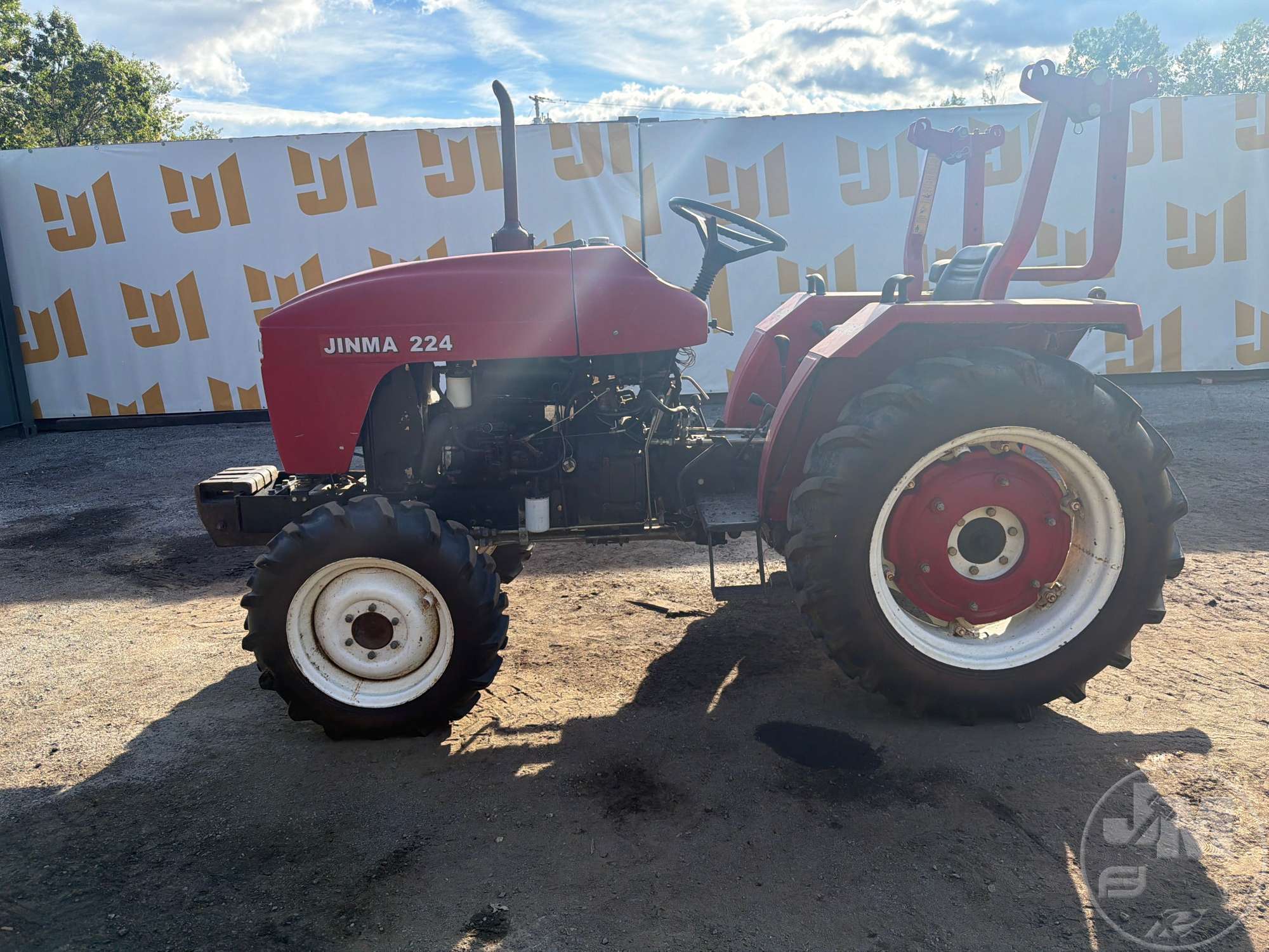 2005 Jinma Tractor 224