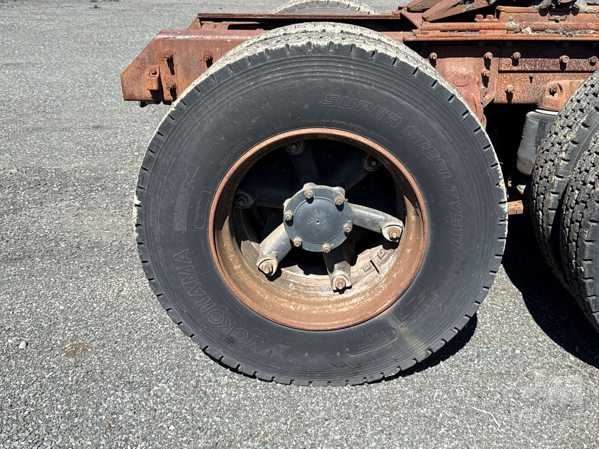 1994 Mack CH 613
