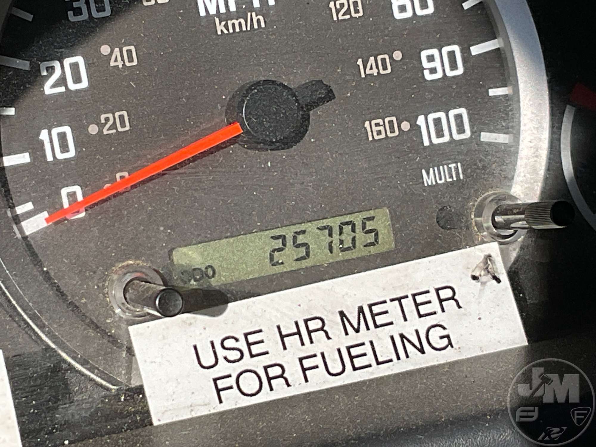 2012 Isuzu NRR