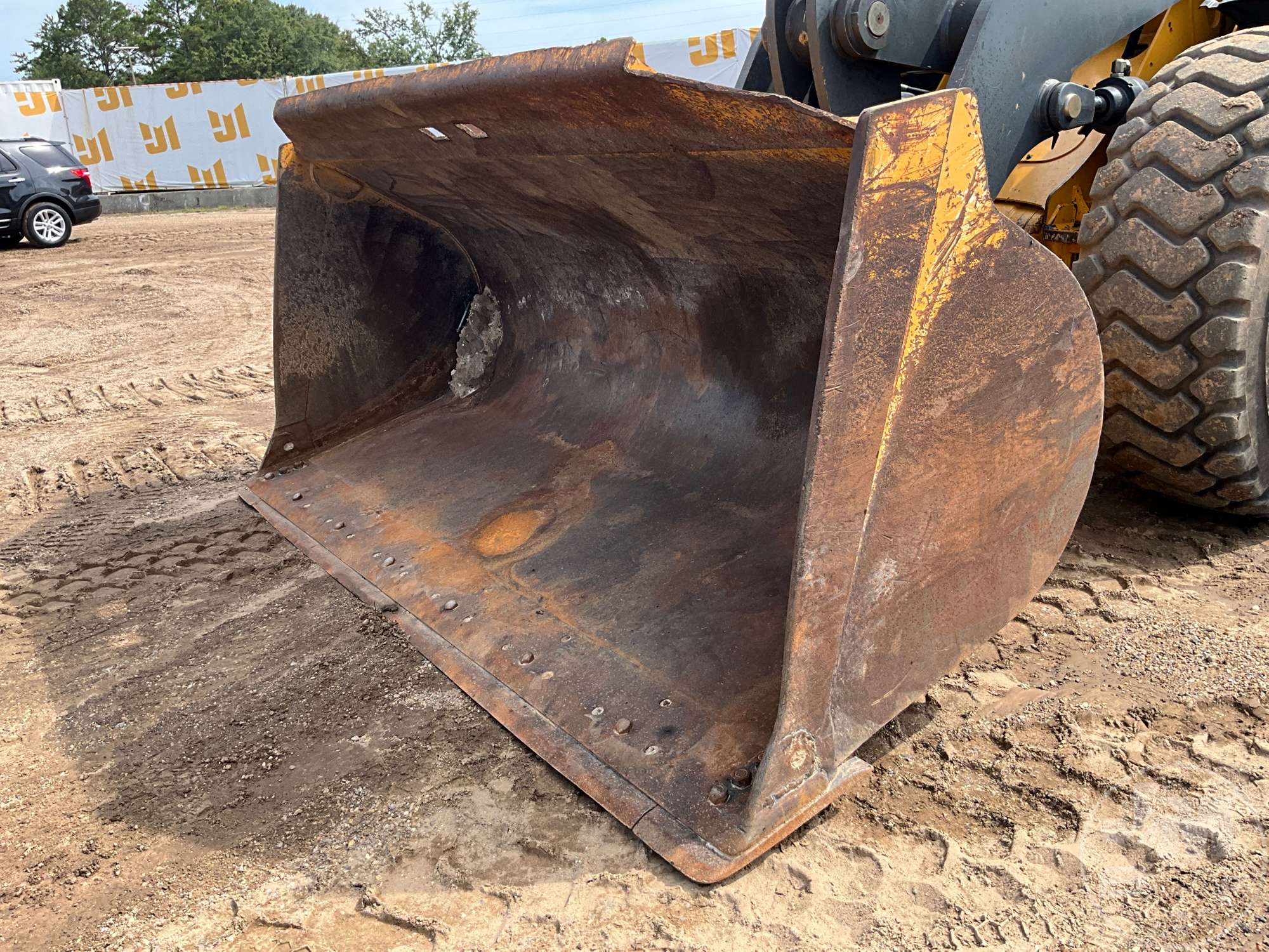 2010 John Deere 644K