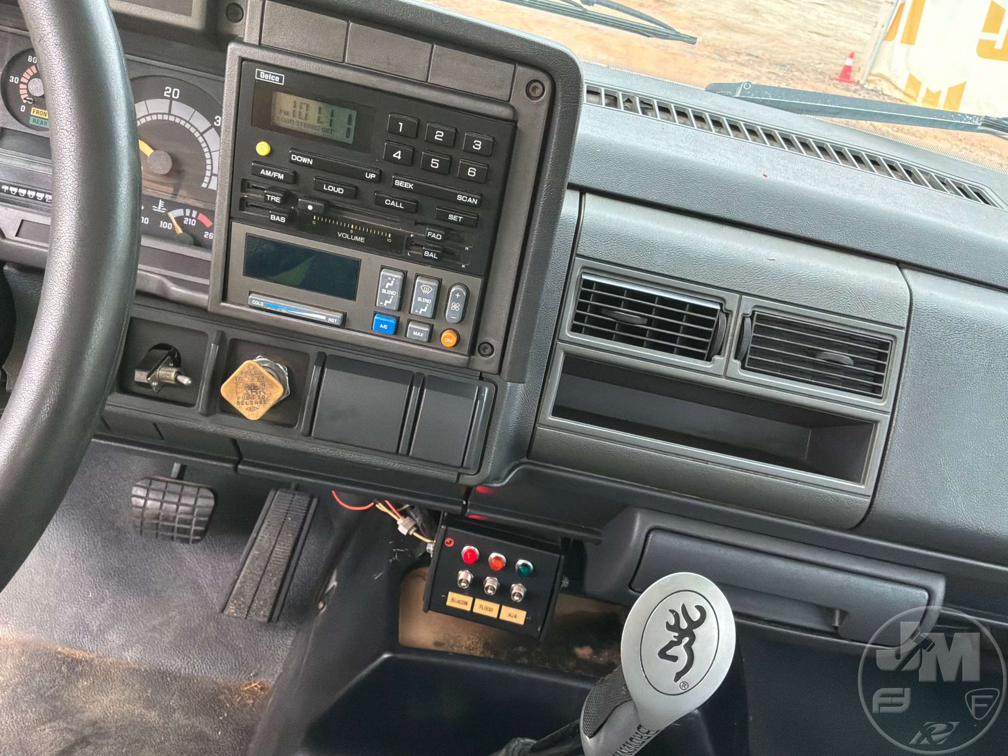 1997 GMC C6