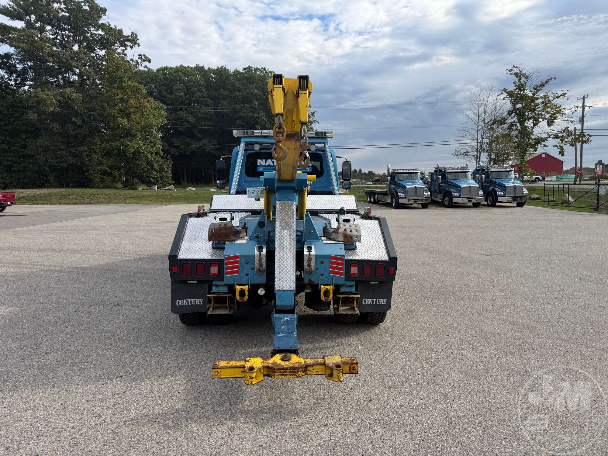 0 International 4400 SBA 4X2