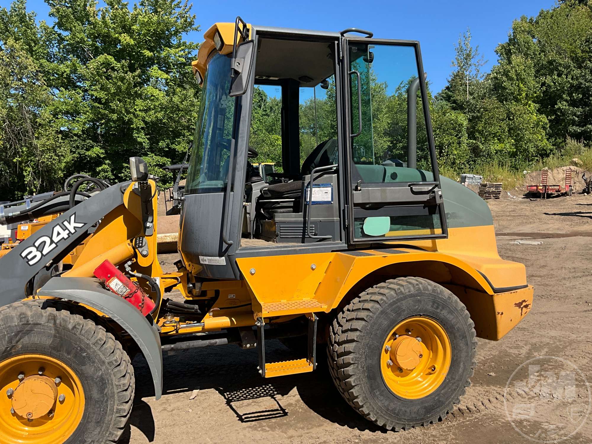 2017 John Deere 324K