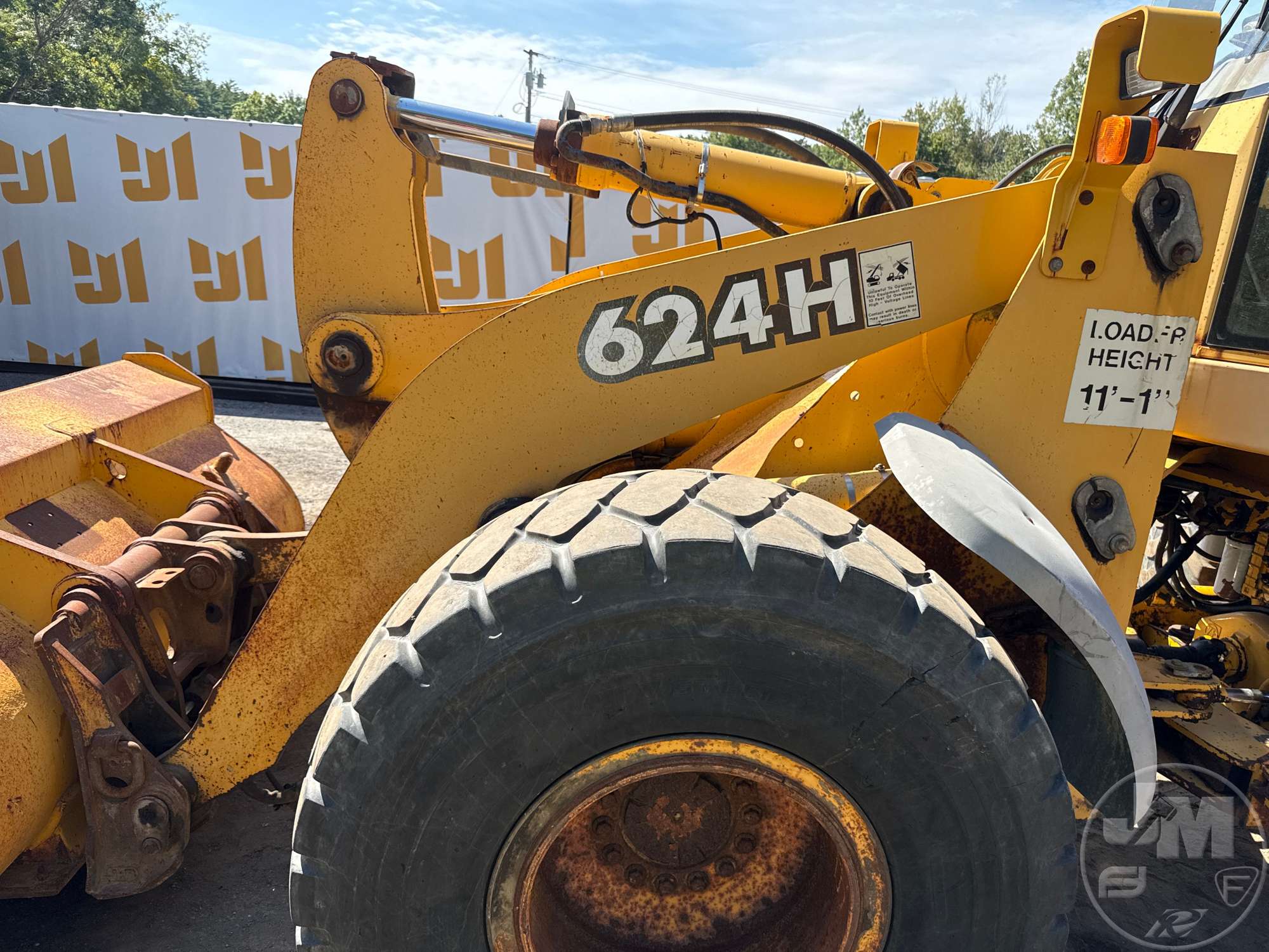 2001 John Deere 624H