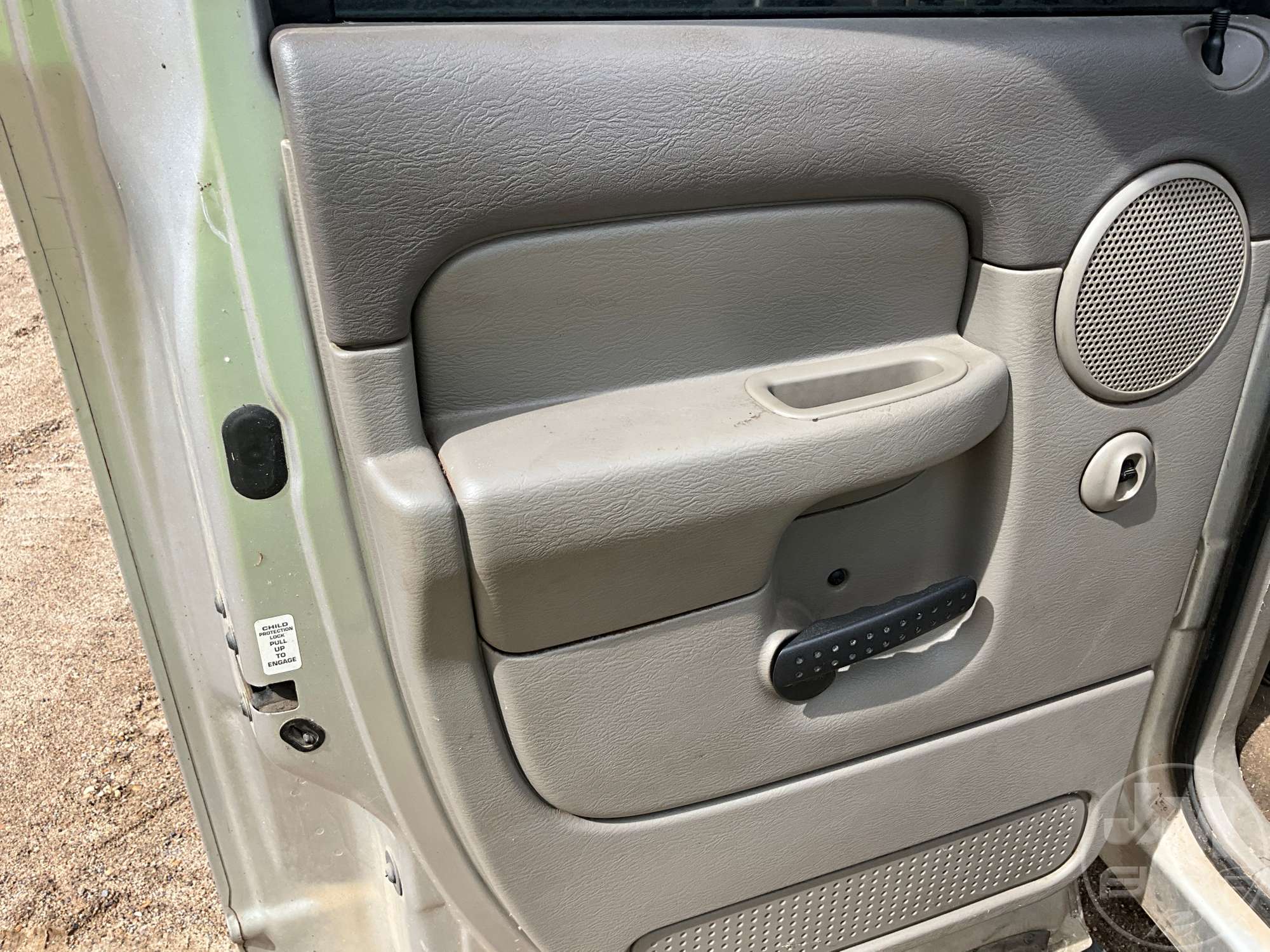 2004 Dodge RAM SLT