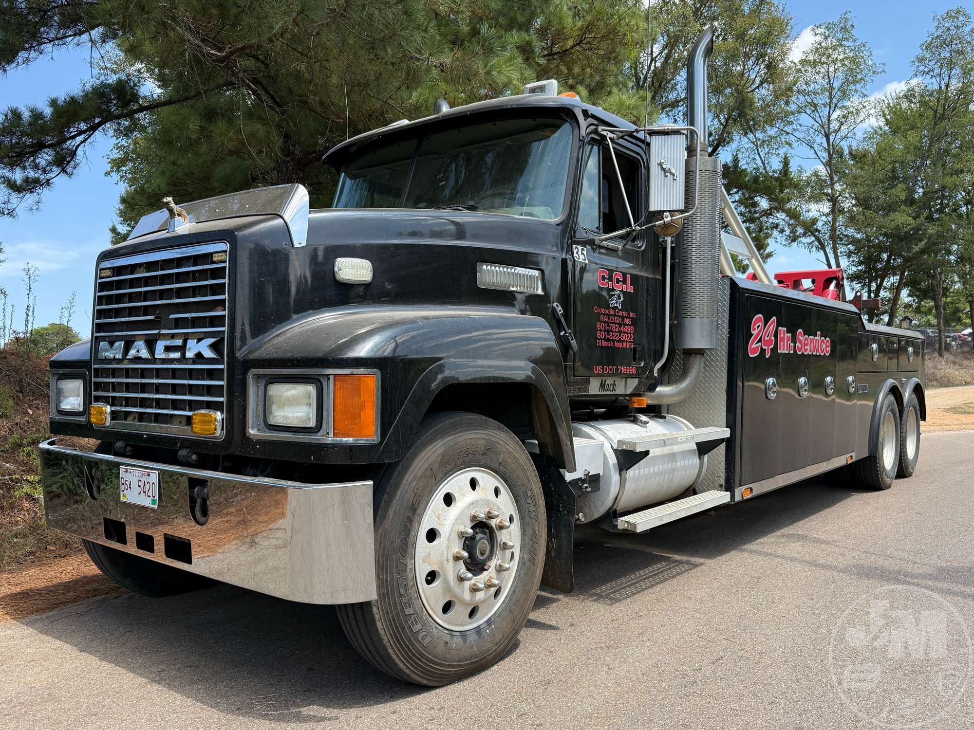 Photo of 2002 Mack CH613