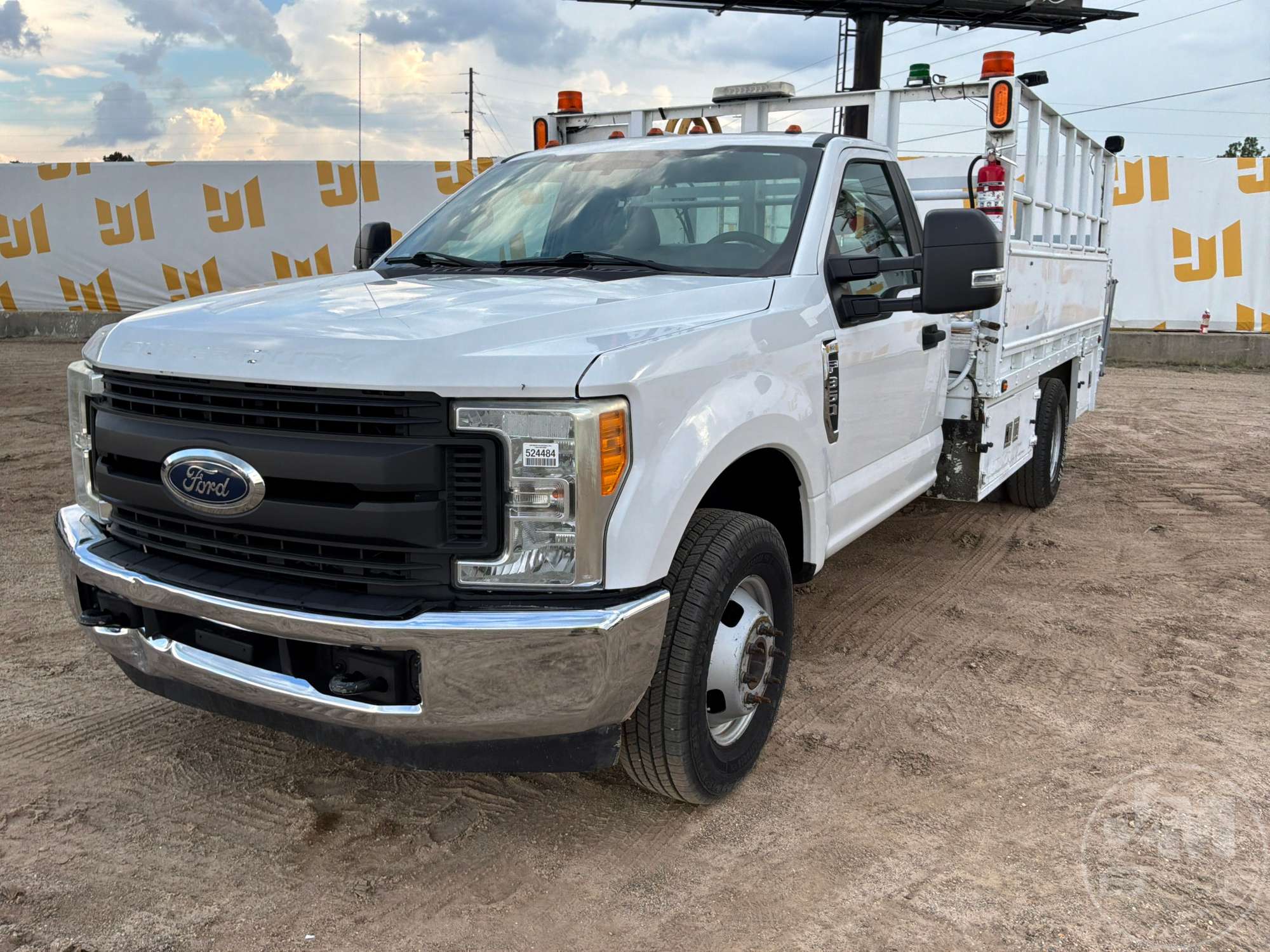Photo of 2017 Ford F-350XL SD