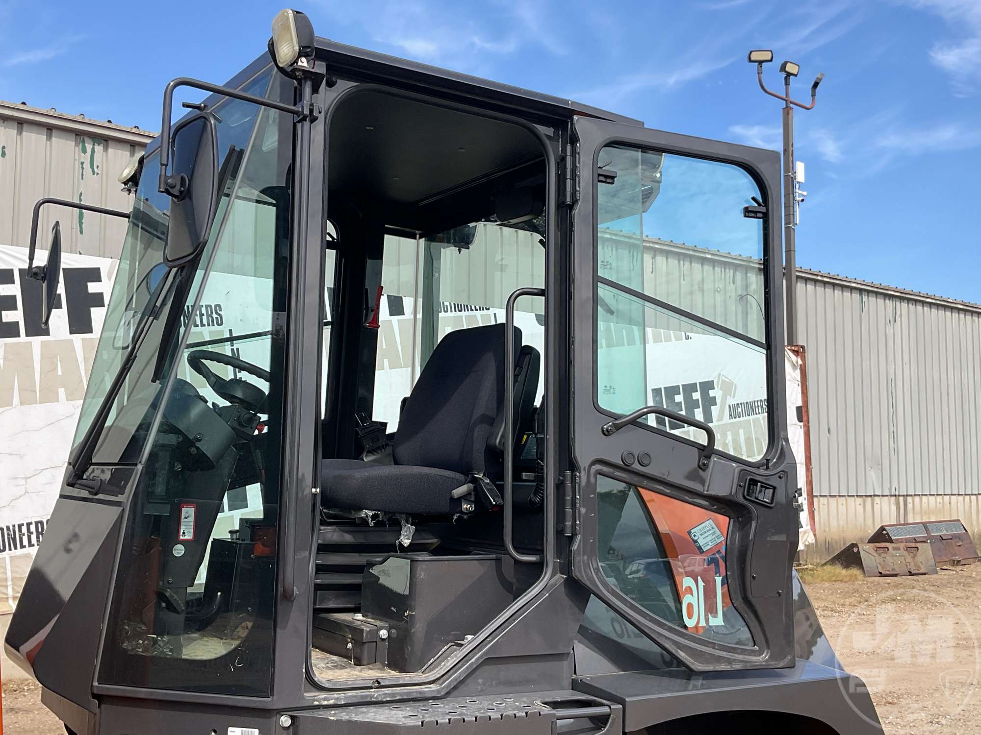 2024 Hitachi ZW80-5B