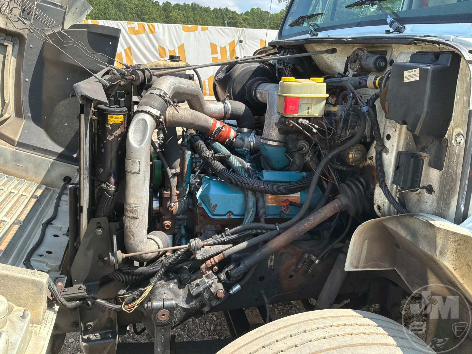 2001 International 4700