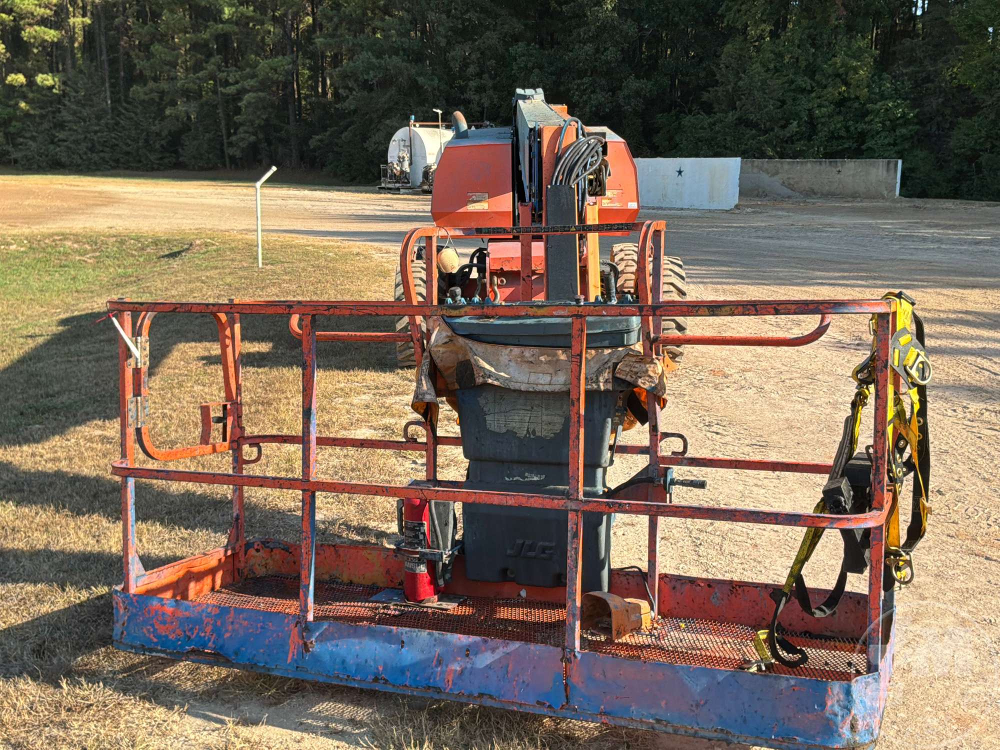 0 JLG 660SJ