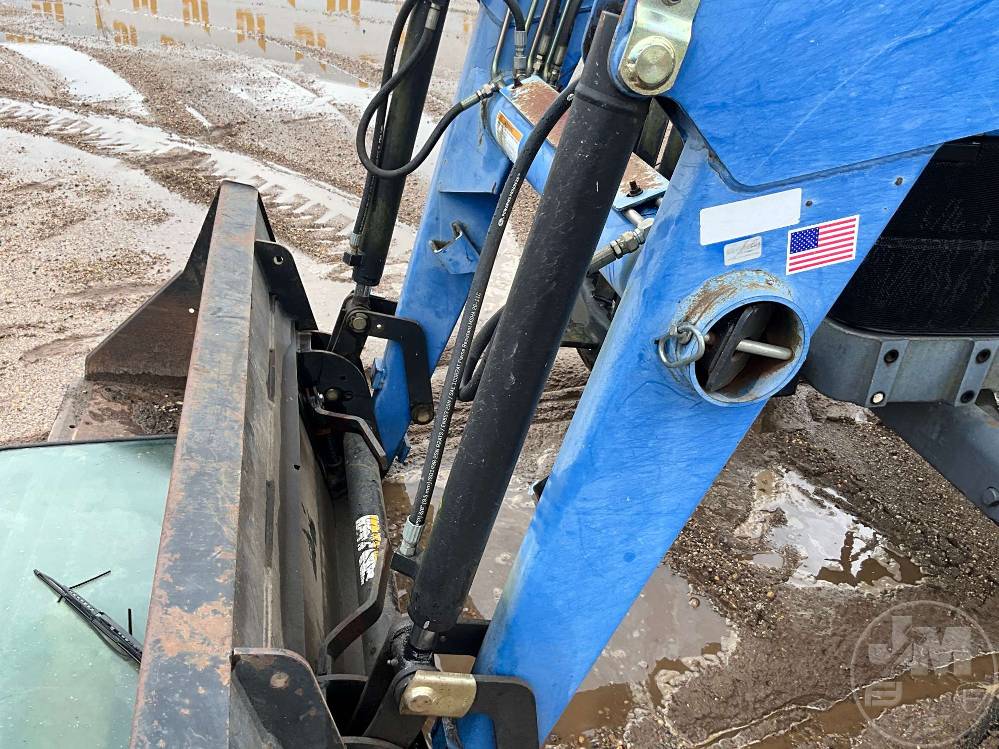0 New Holland TN70D