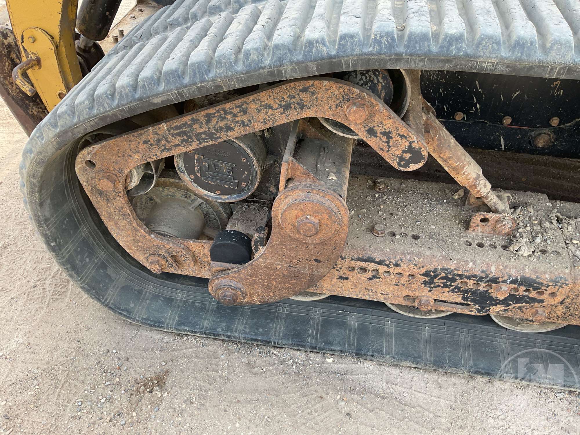 2000 Caterpillar 236B
